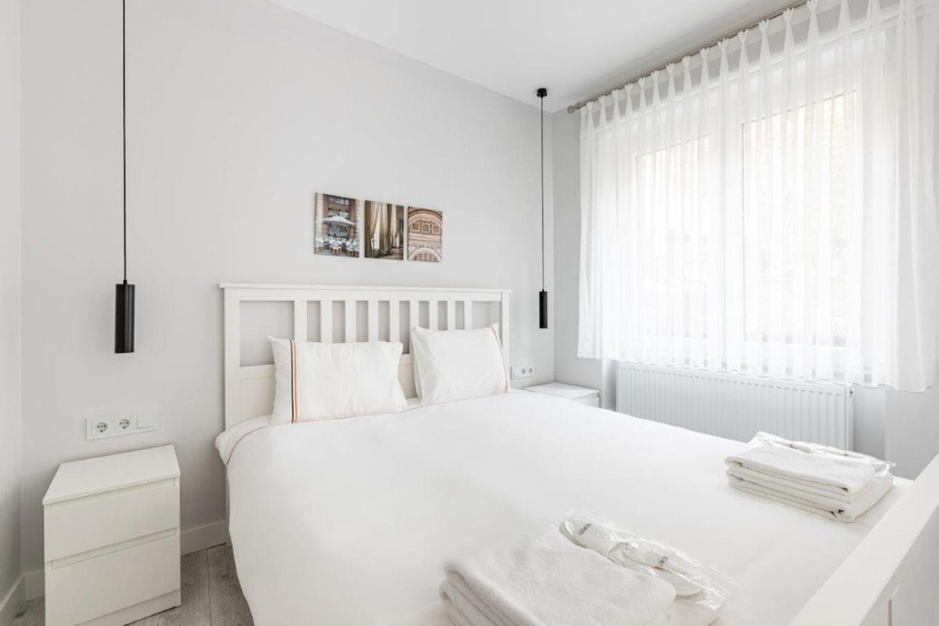 Bright Private Modern 2bd1bath Bebek Gem! #247 Apartment *