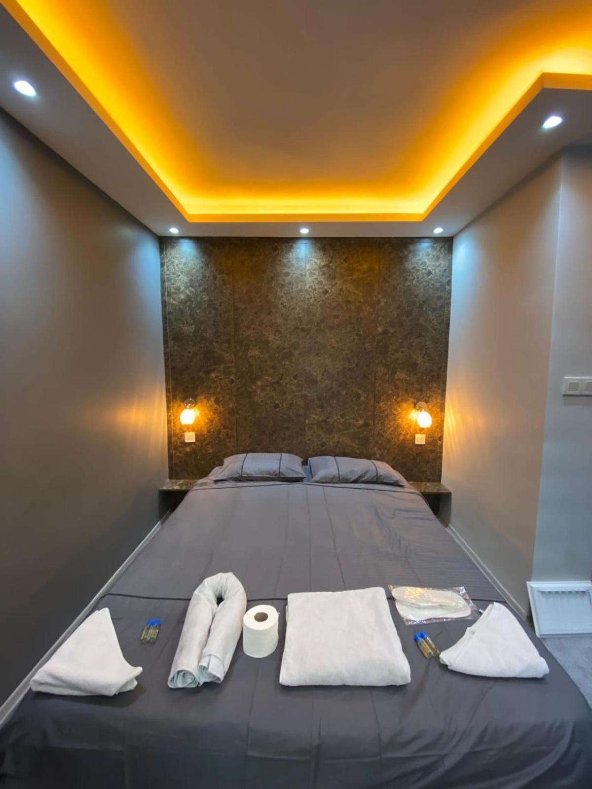 New La Pella * Istanbul