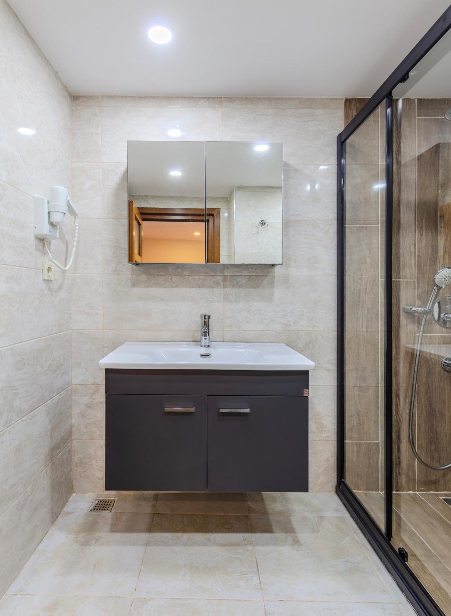 Silviya Hotel 3*
