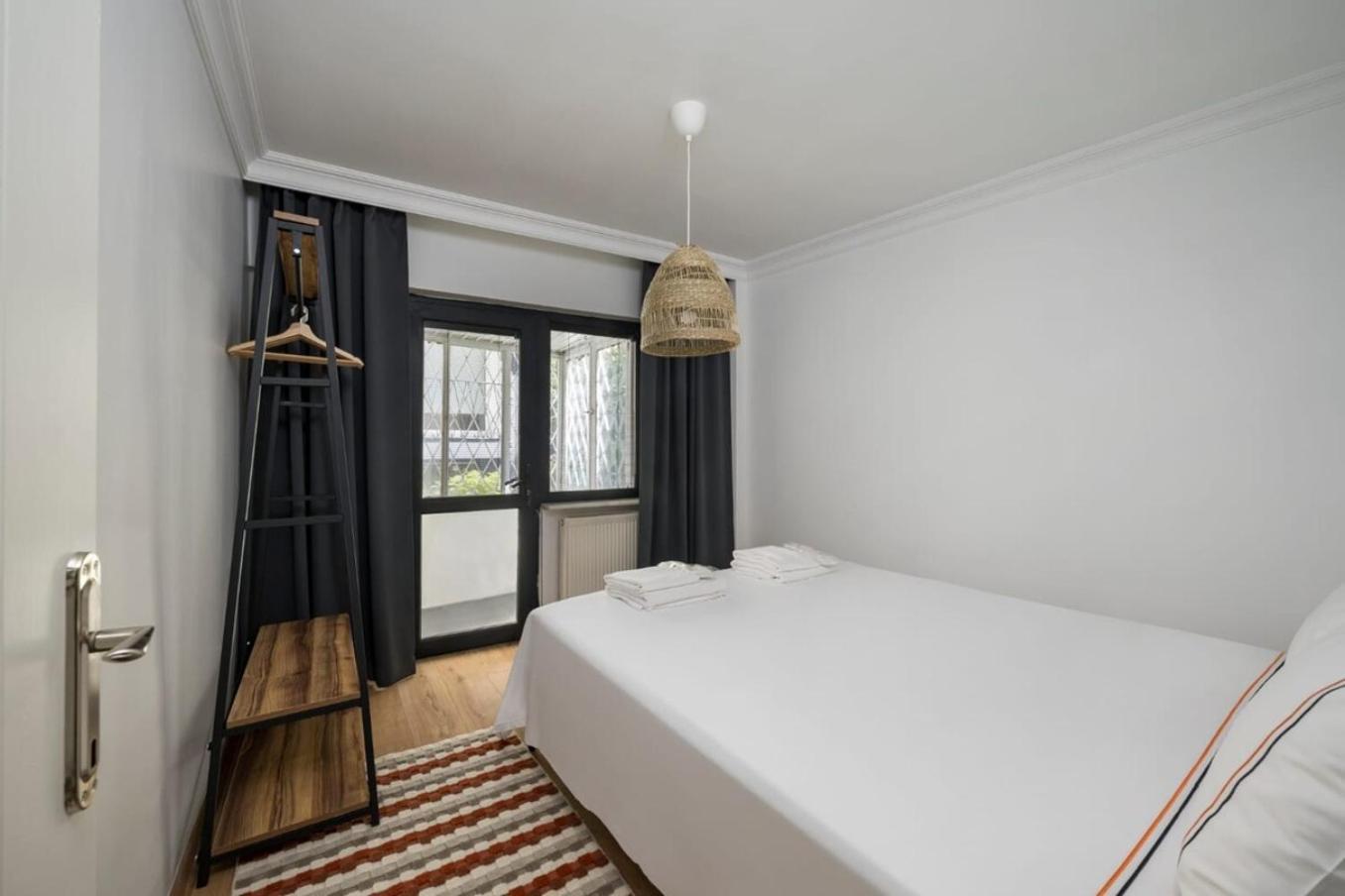 Charming Cozy 2bed1bath Shoreline Bebek! #95 * Istanbul