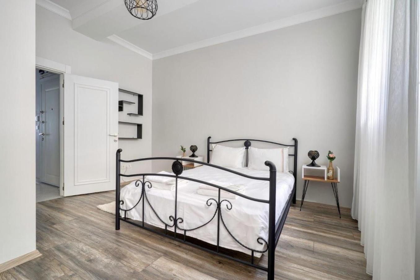 Lovely Cozy 3bd25bath Duplex Patio! #273 * Istanbul
