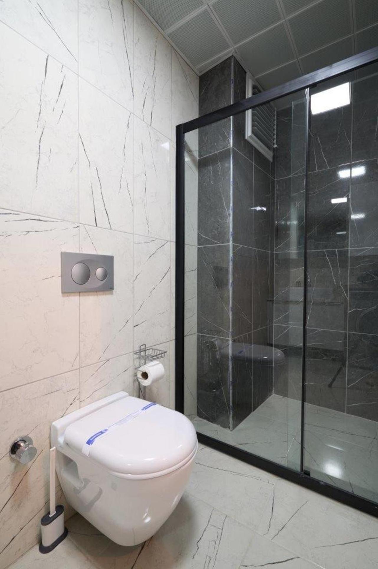 Apartment Lovely Cozy 3bd25bath Duplex Patio! #273 *