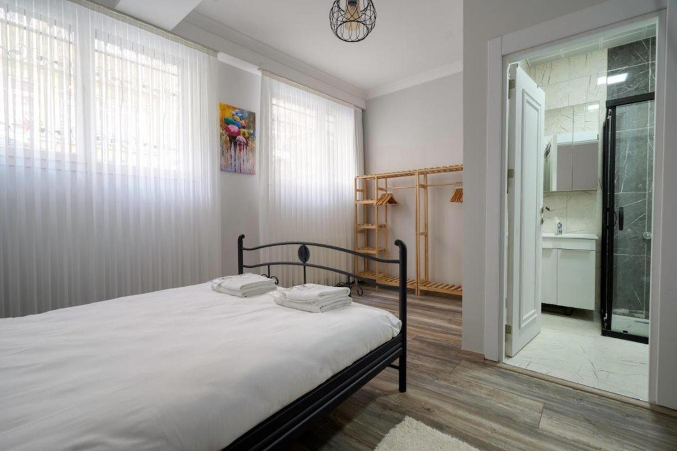 Lovely Cozy 3bd25bath Duplex Patio! #273 * Istanbul