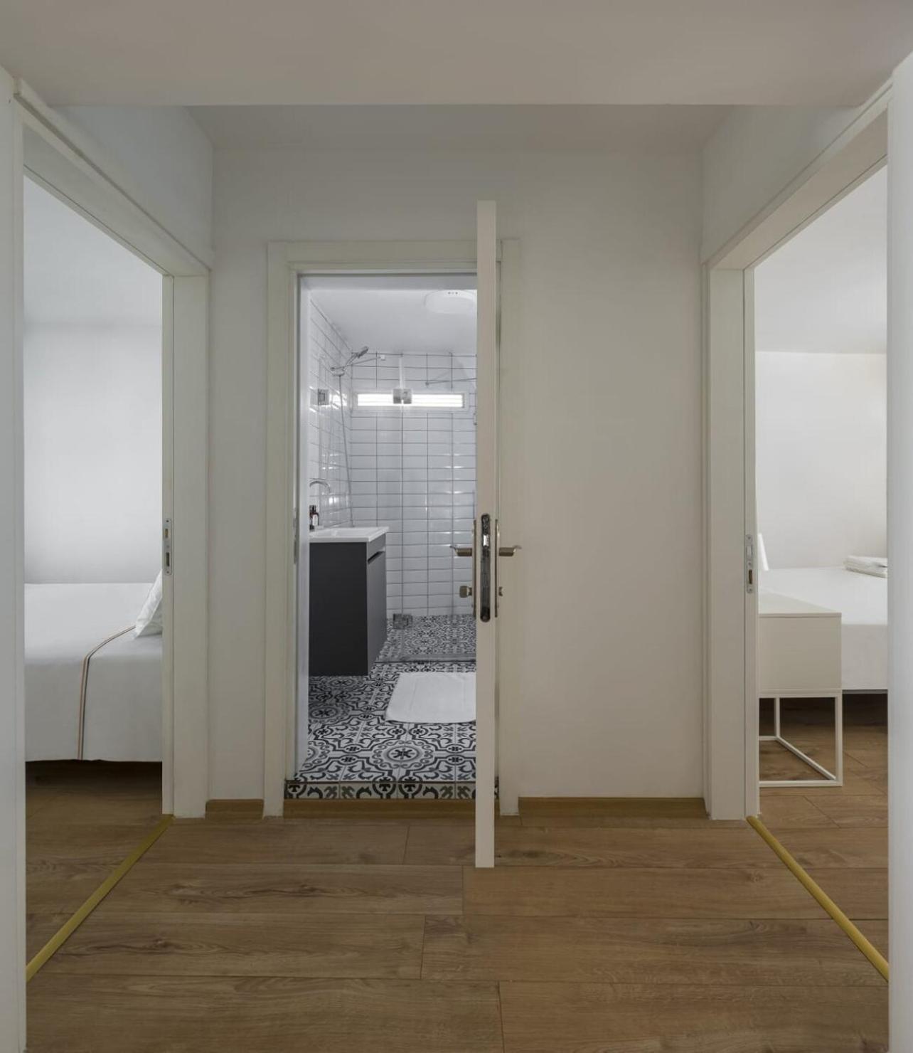 Charming Cozy 2bed1bath Shoreline Bebek! #95 Apartment