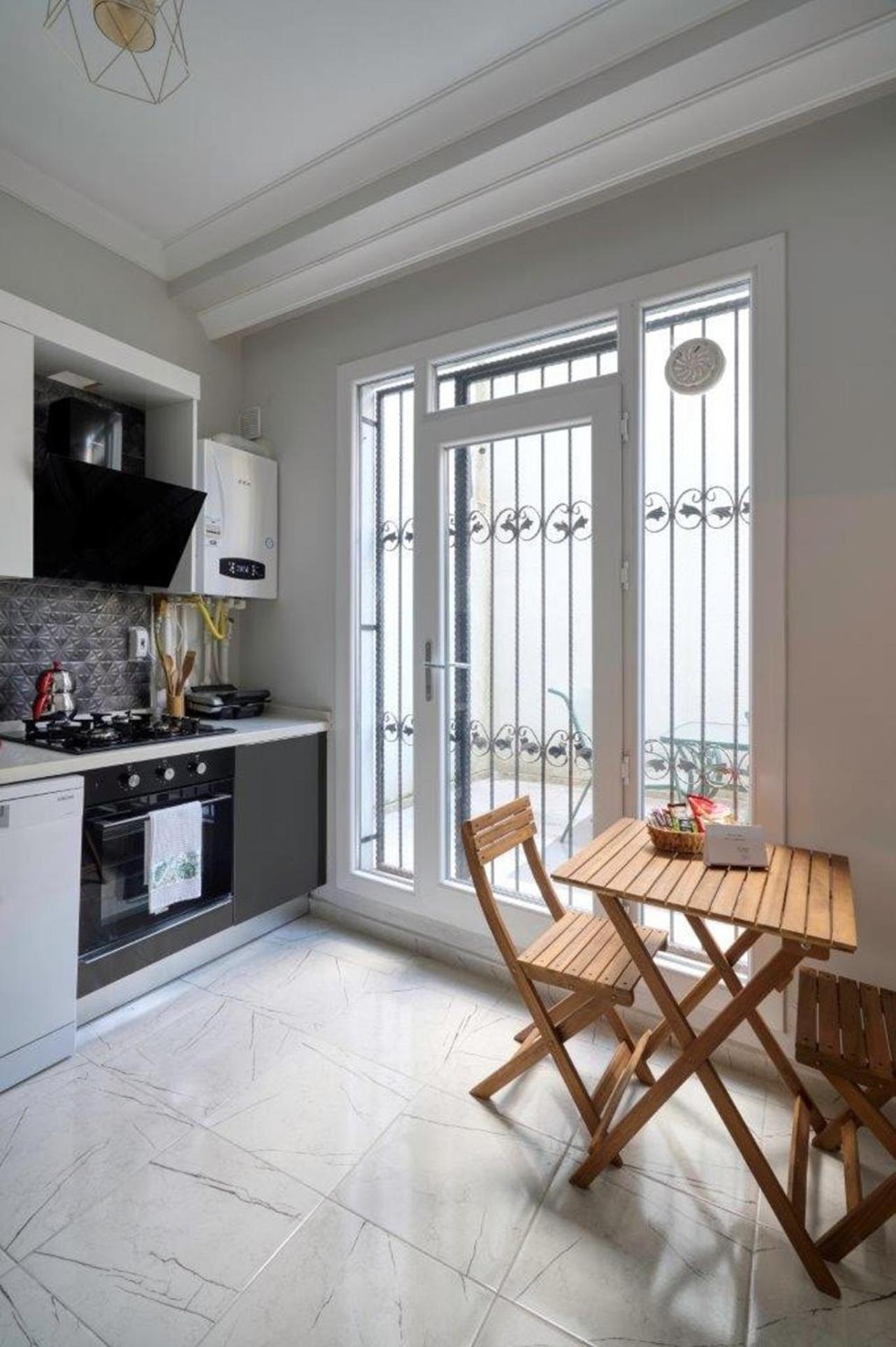 Lovely Cozy 3bd25bath Duplex Patio! #273 Apartment Istanbul