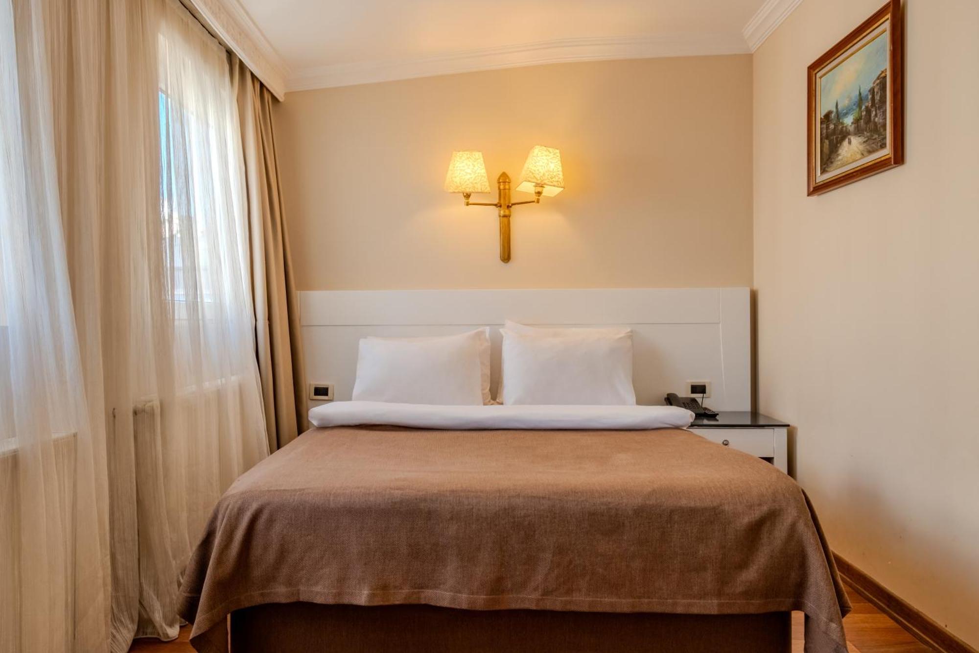 Hotel Peak Star