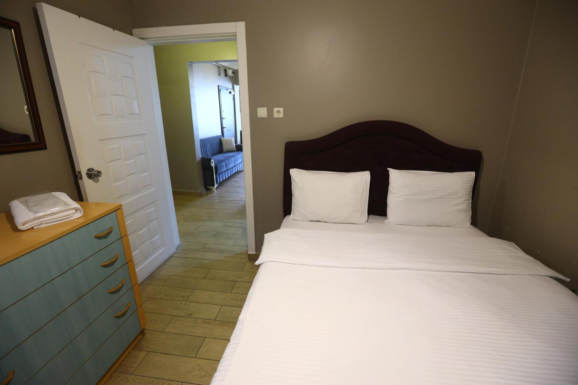 Zendy Hotel