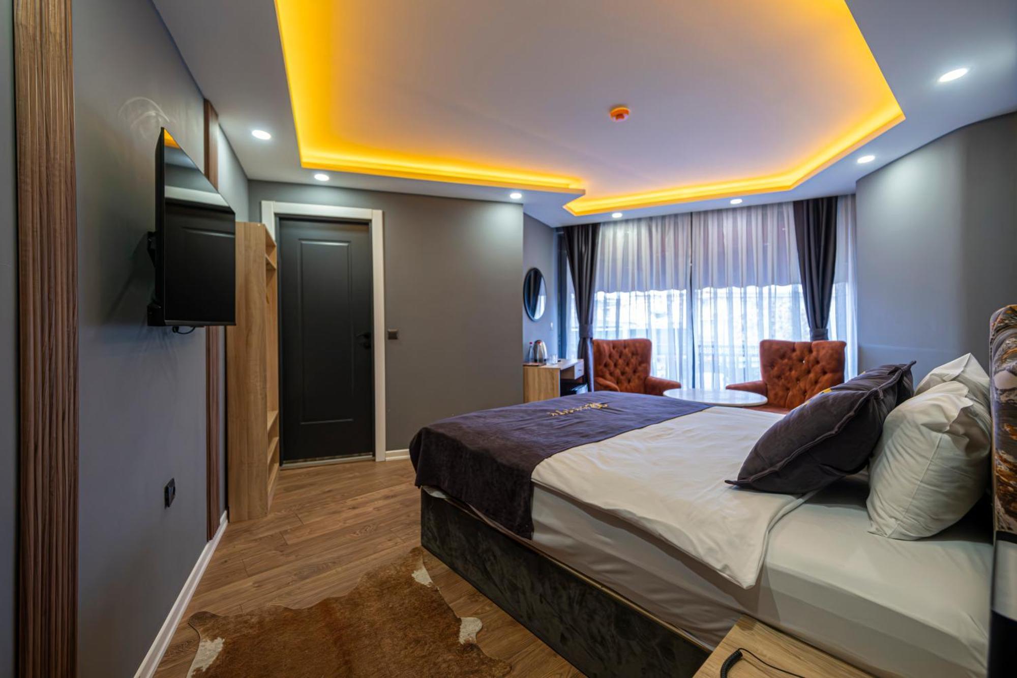 Viv Hotel