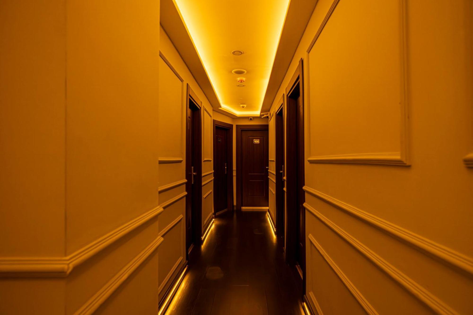 Viv Hotel 4*