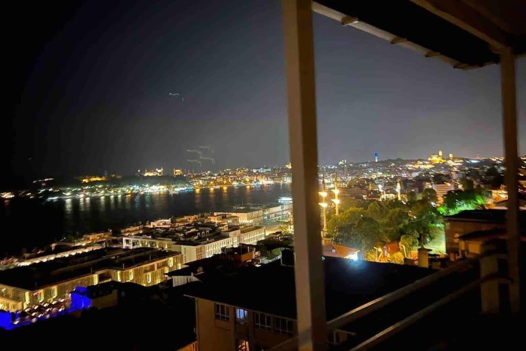 A Million Dollar View In The Heart Of The Apartment