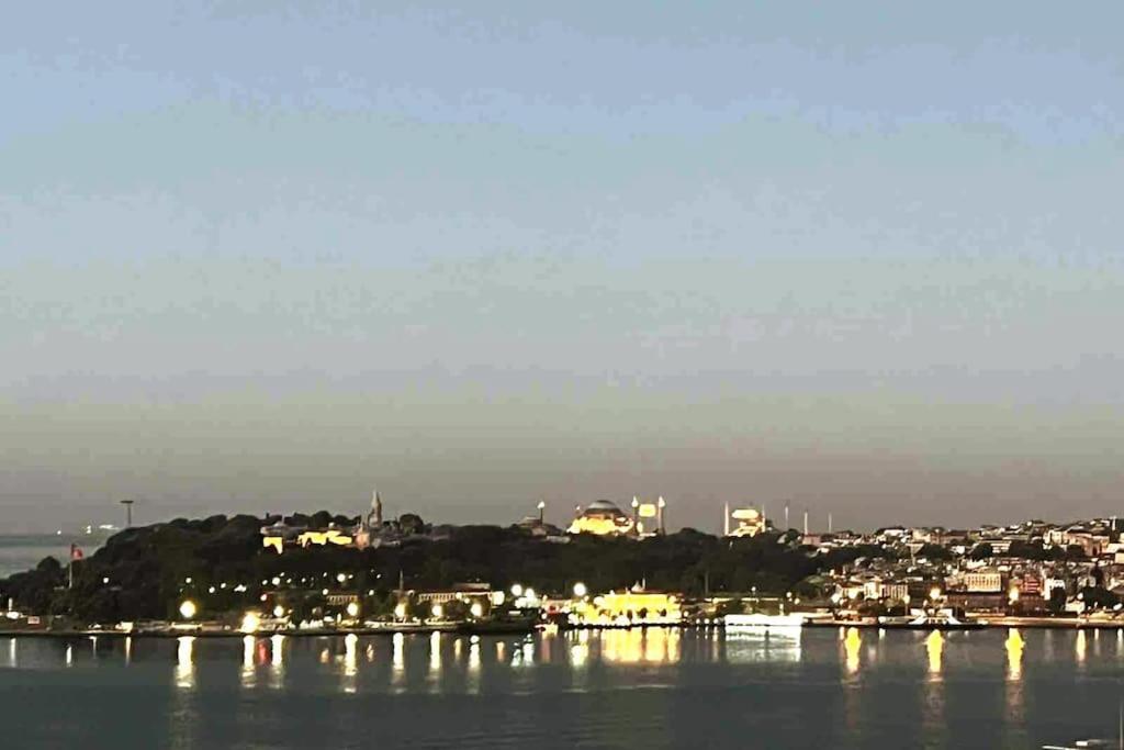 Apartment A Million Dollar View In The Heart Of The Istanbul