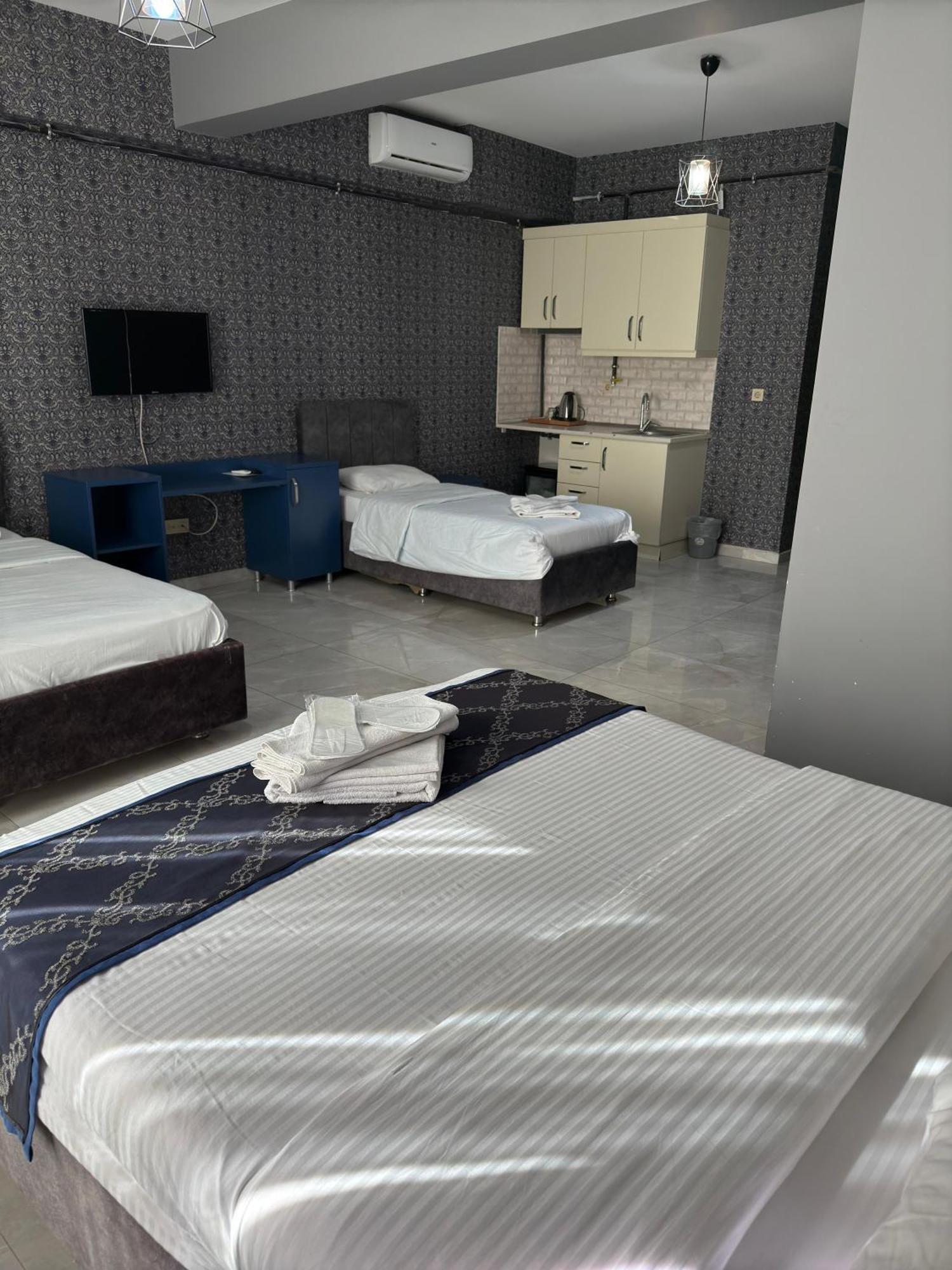 Royal Old Town Hotel 3*