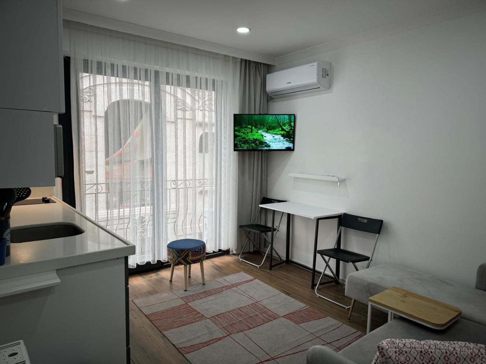 Apartment A Cozy Nest For Your Charming In The Heart Of Istanbul