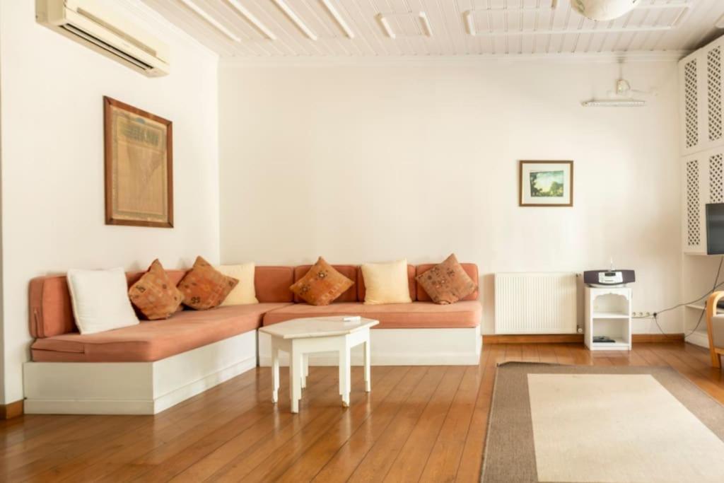 Villa Wonder Triplex Terrace In Peninsula Istanbul