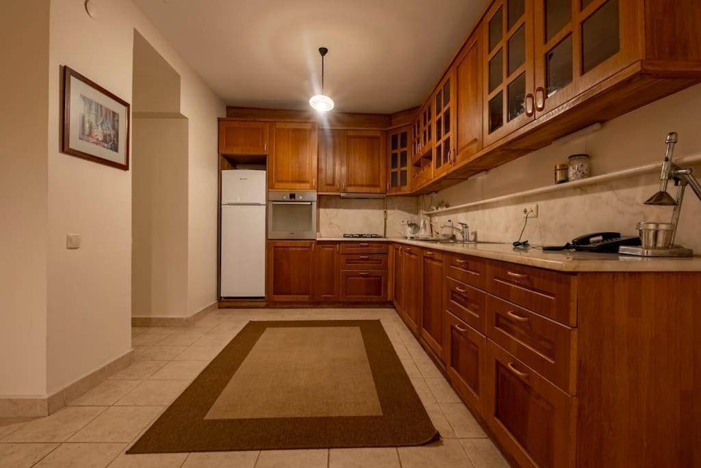 Villa Wonder Triplex Terrace In Peninsula