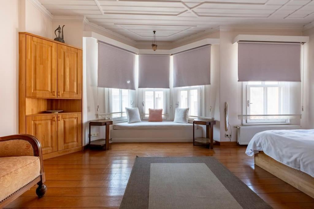 Villa Wonder Triplex Terrace In Peninsula Istanbul