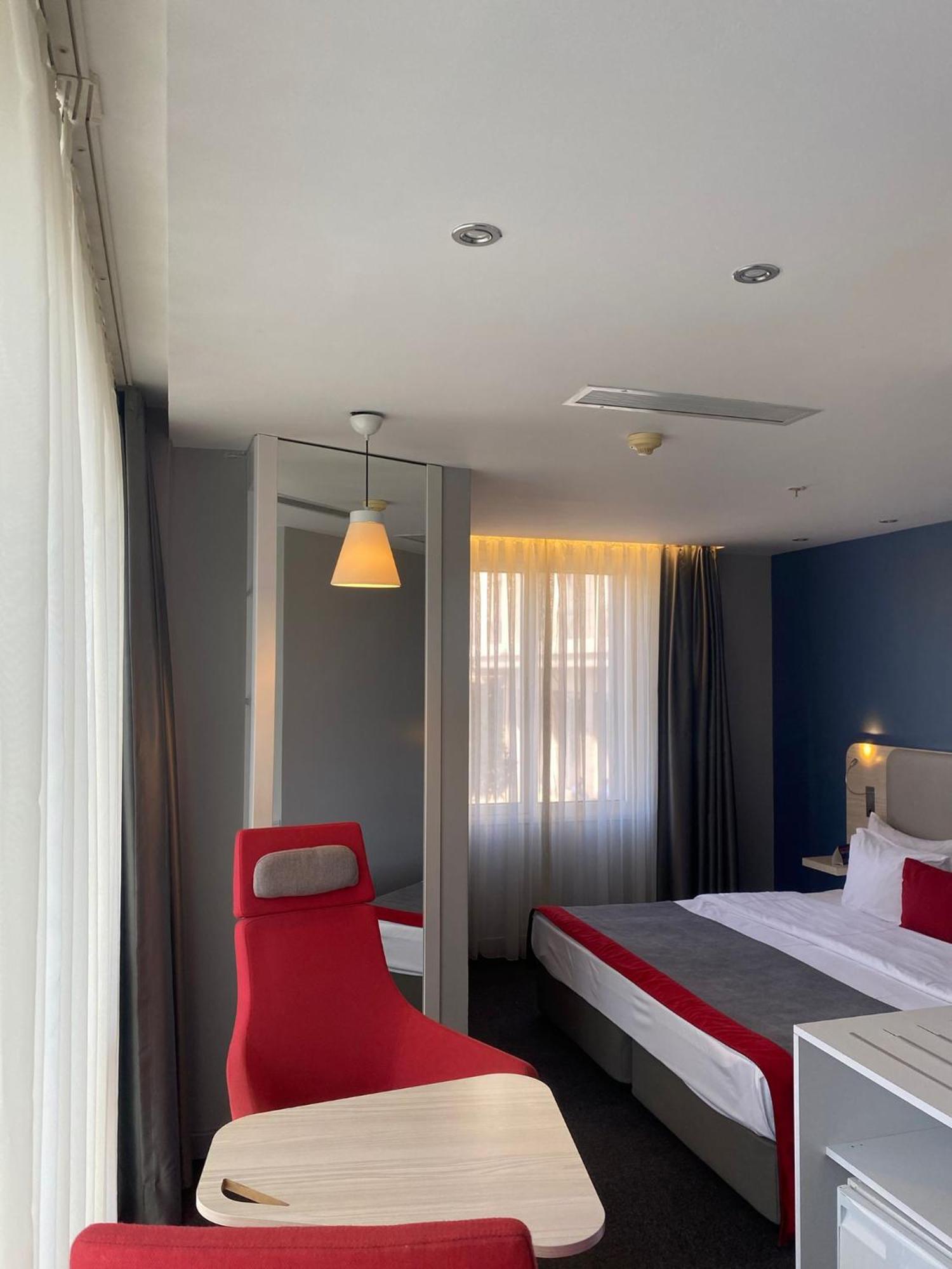 Express Istanbul-altunizade By Ihg