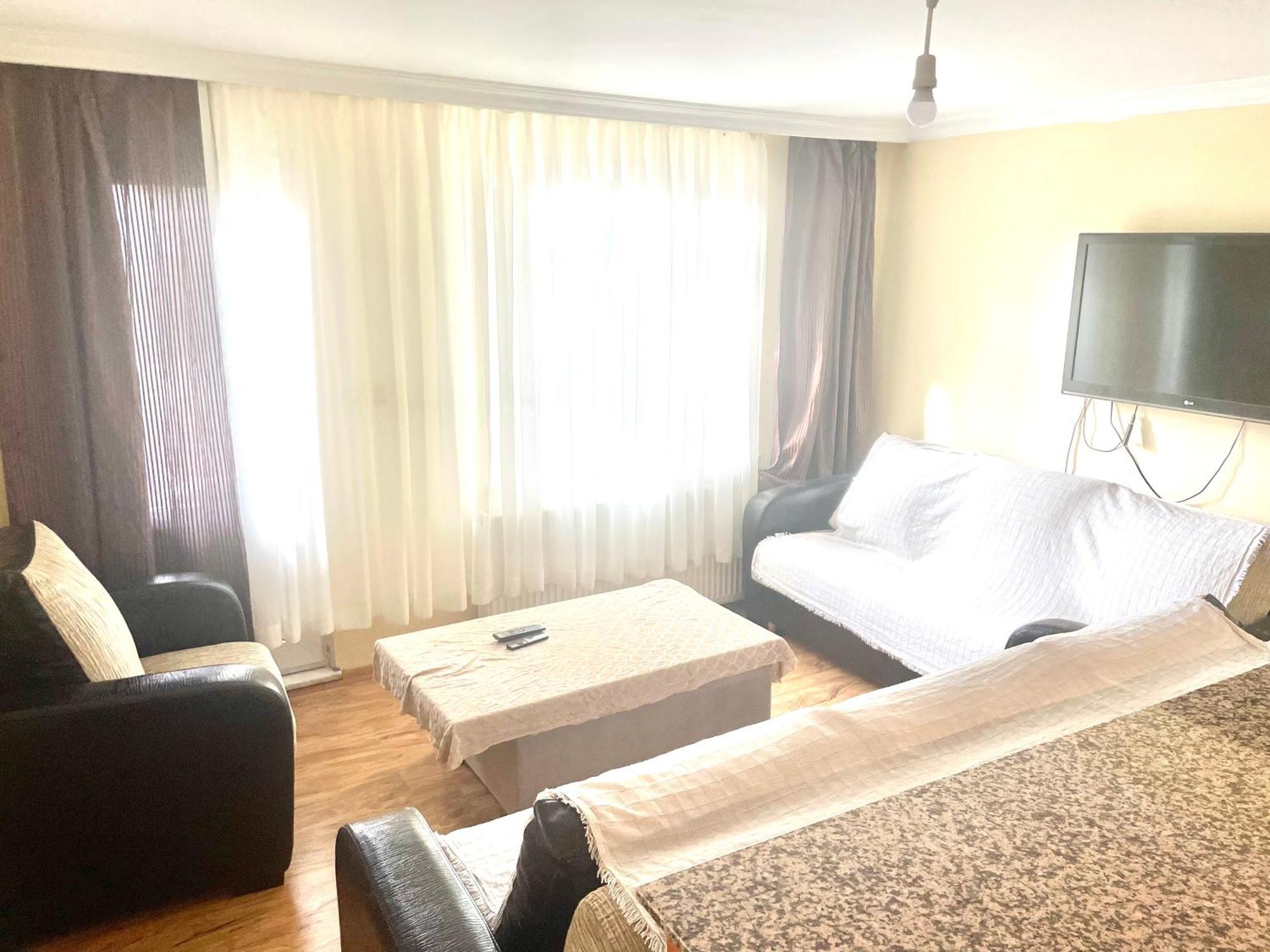 Double Teras In Center Istanbul