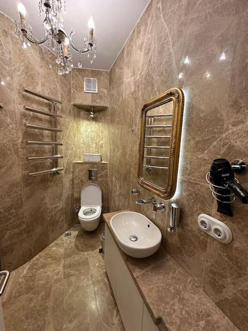 Doctors Spacious Place Apartment