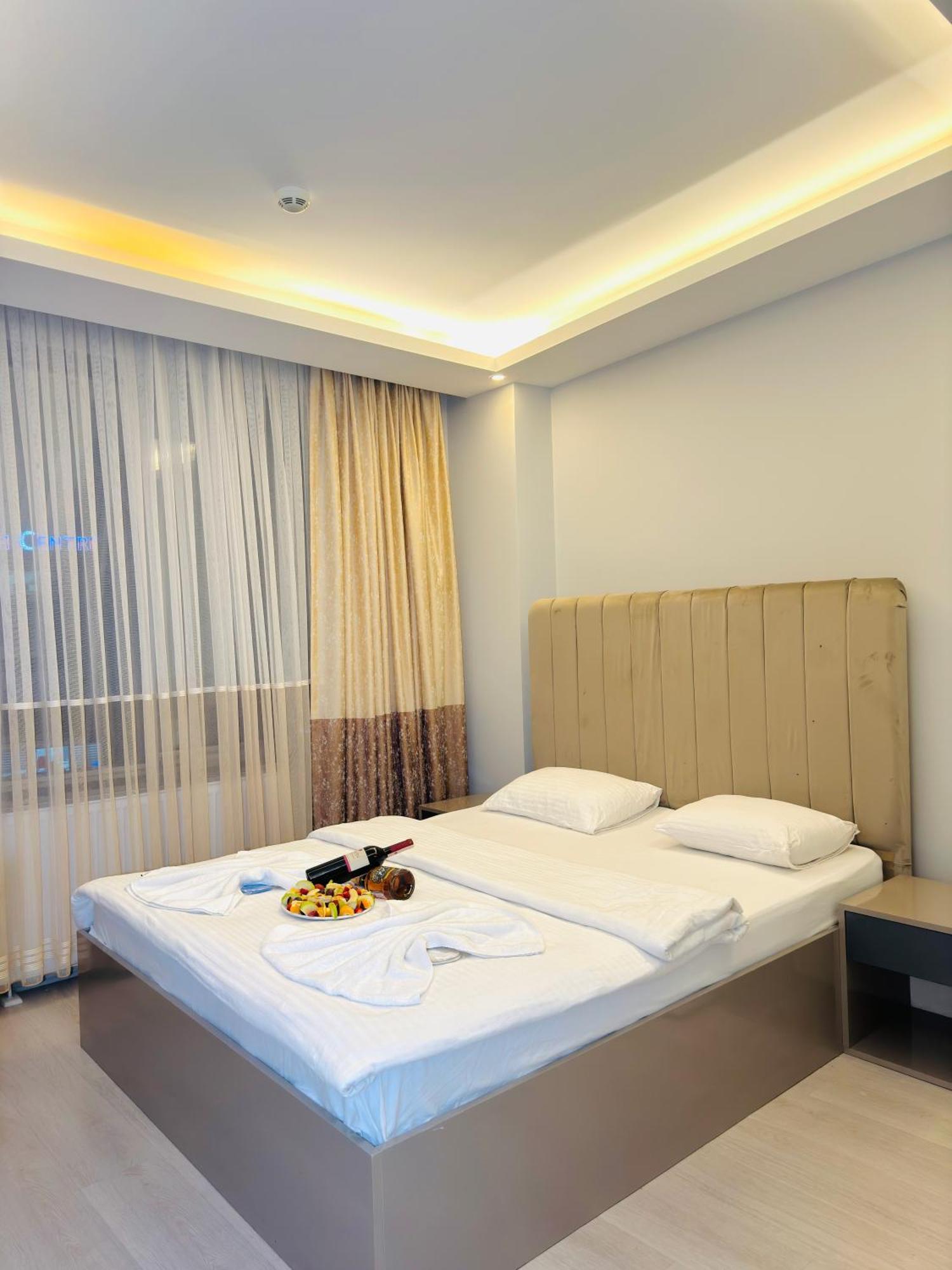 Blueway Hotel