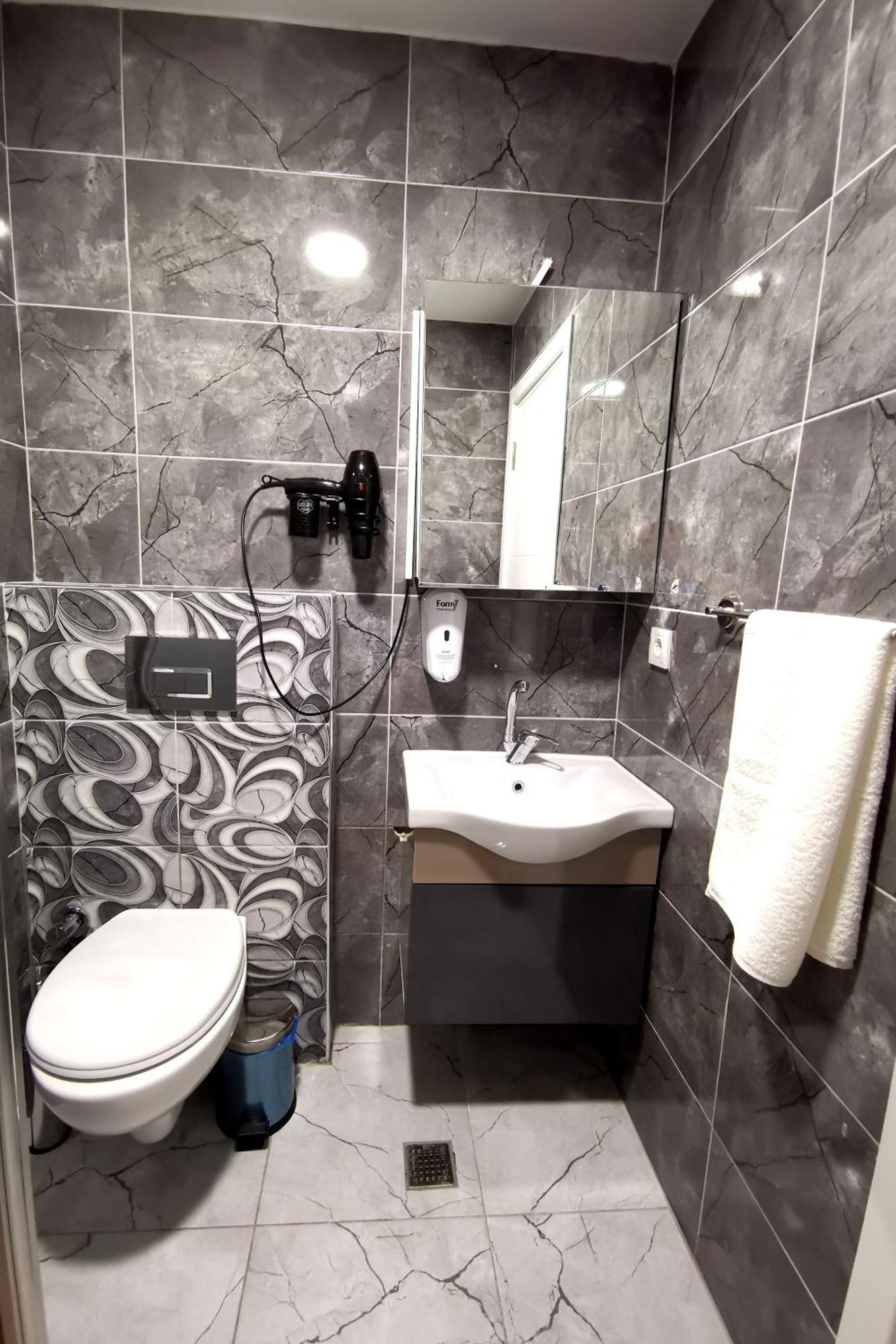 Blueway Hotel 2*