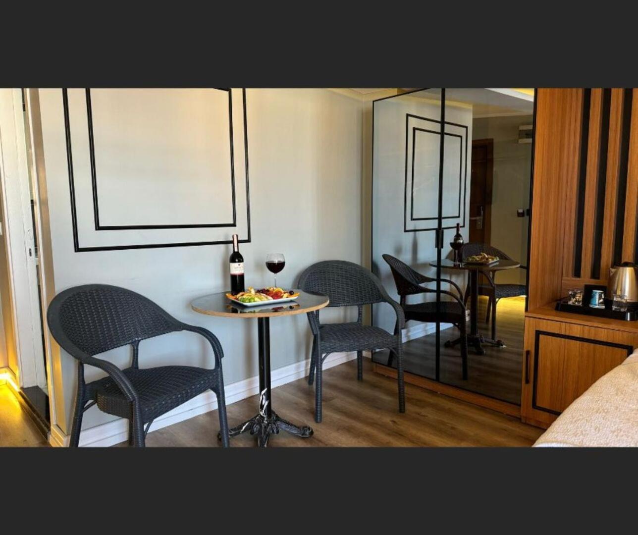 Blueway Hotel