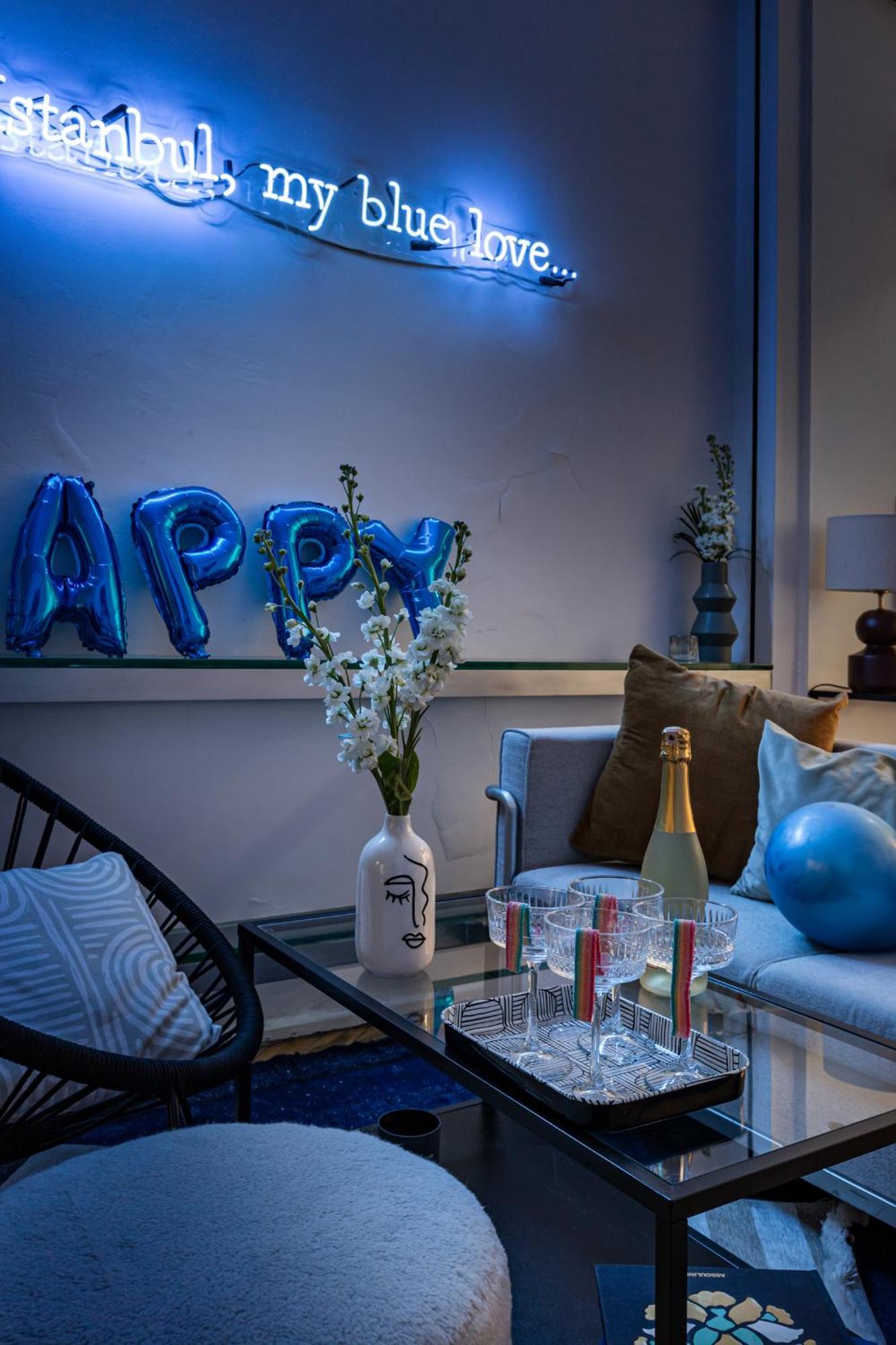 Blue Pera House *