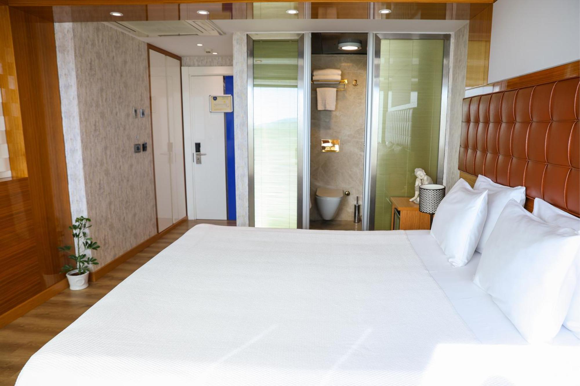 Hotel The Hera Platinum