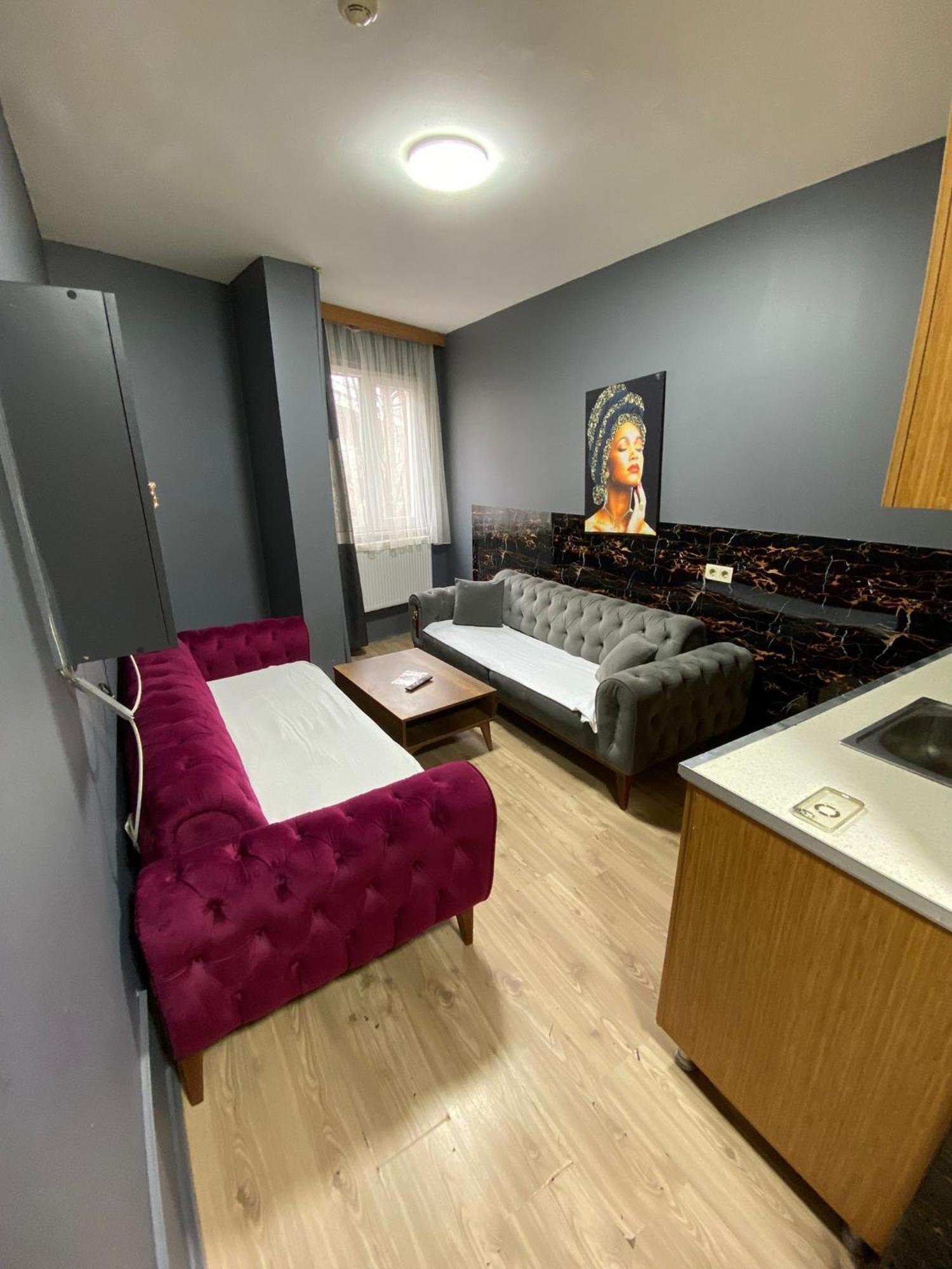 Arena Aparthotel 3*