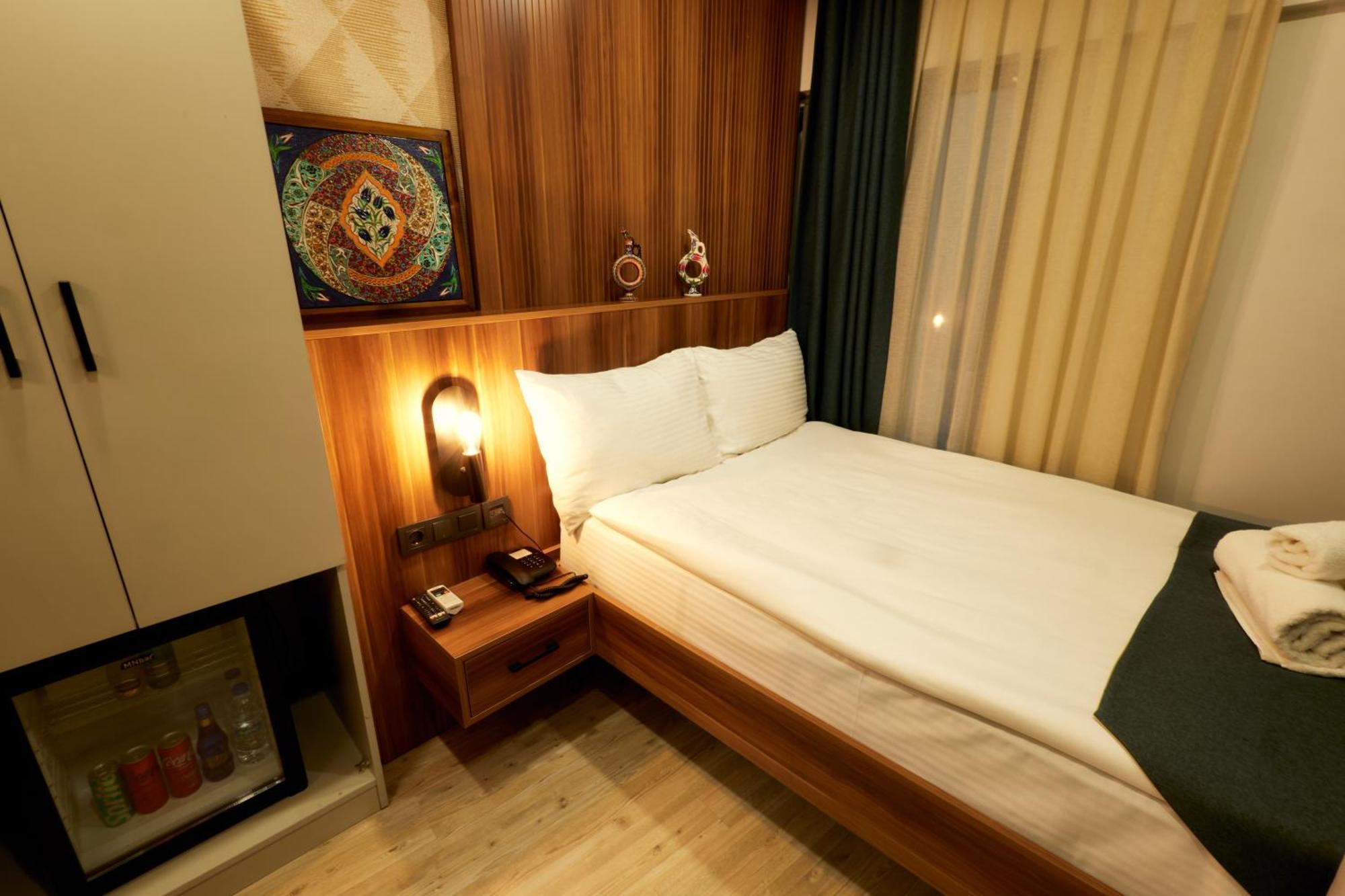 Hotel Le Port Karakoey *