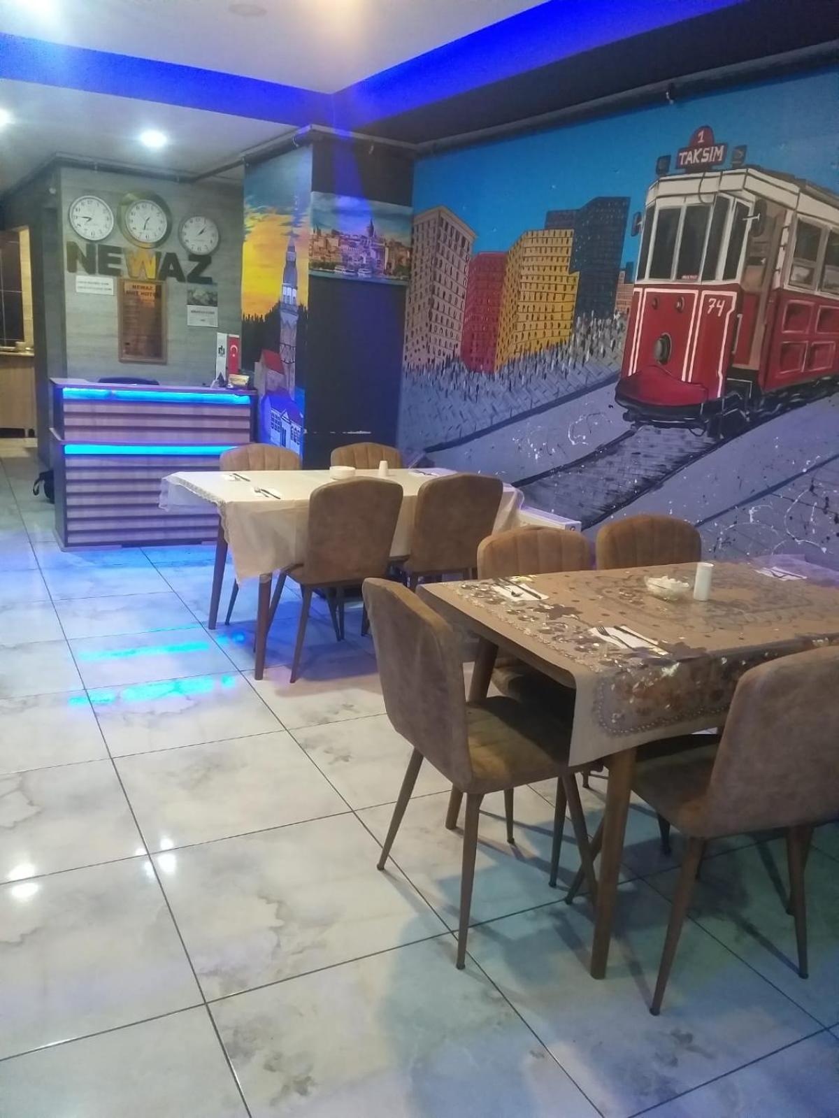 Newaz Hotel
