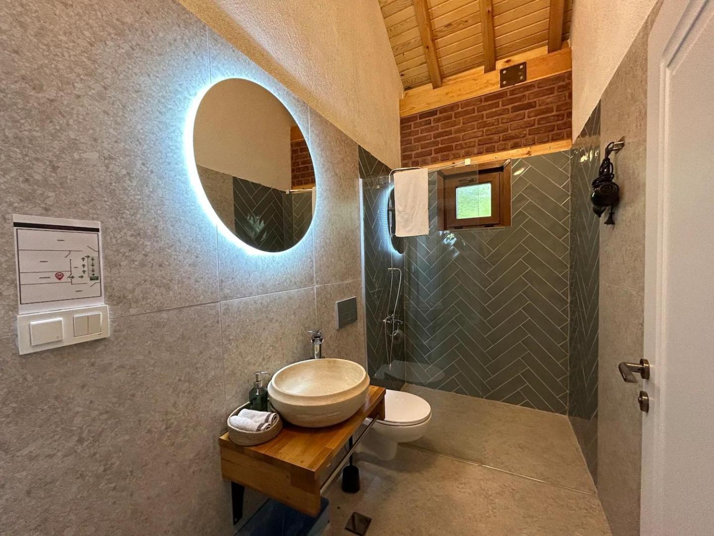 Arancia - Garden, Bbq, Sauna & Turkish Bath By The Tram In Fatih Villa