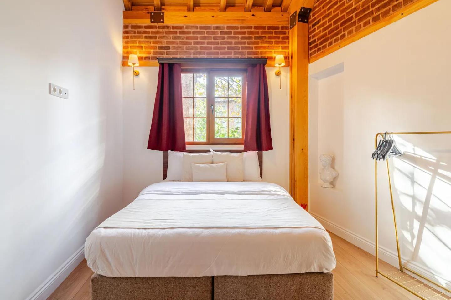 Villa Arancia - Garden, Bbq, Sauna & Turkish Bath By The Tram In Fatih Istanbul
