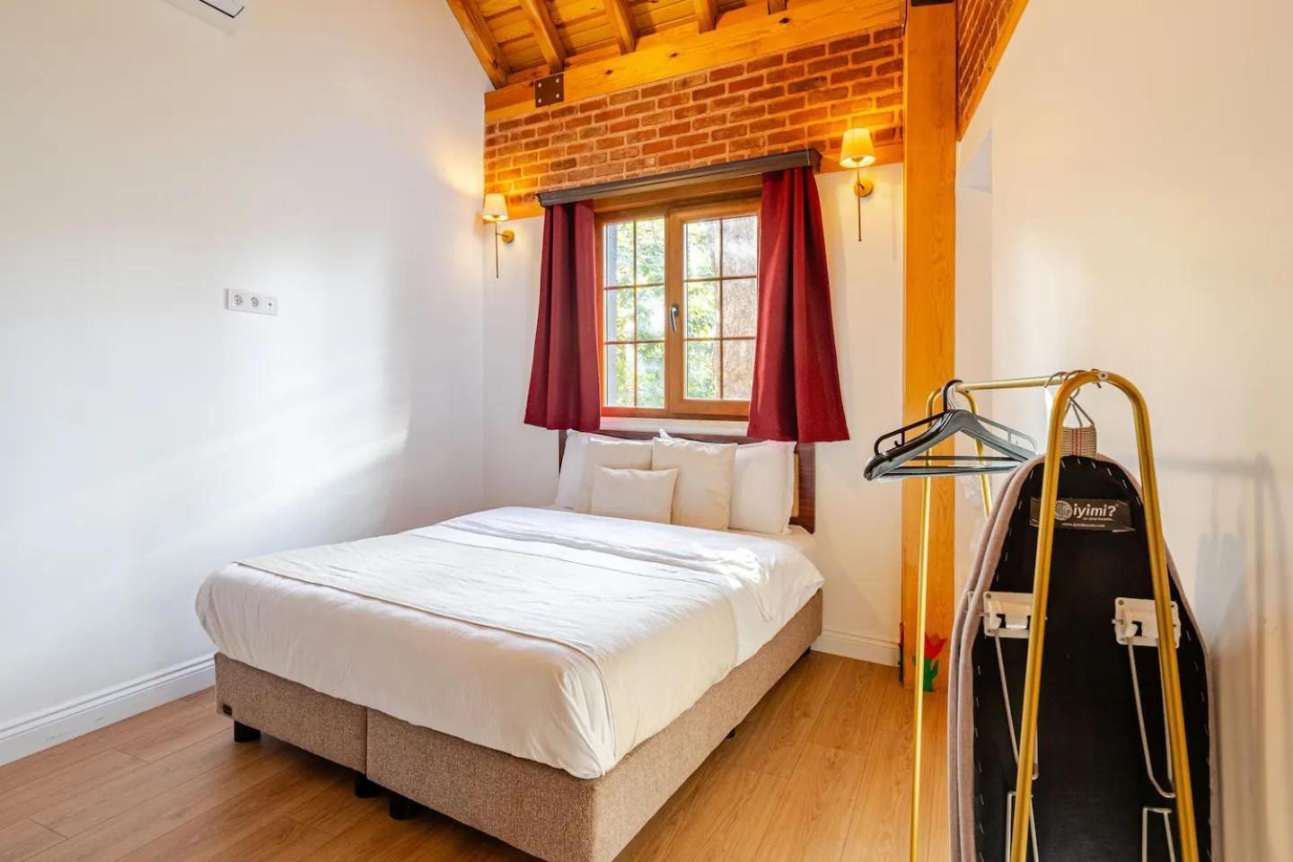 Arancia - Garden, Bbq, Sauna & Turkish Bath By The Tram In Fatih Villa *