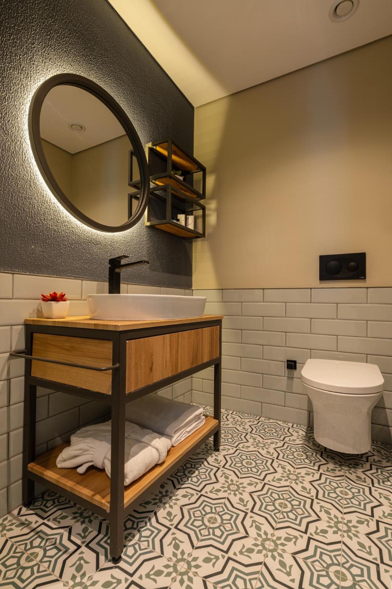 The Superior Living Kagithane Aparthotel