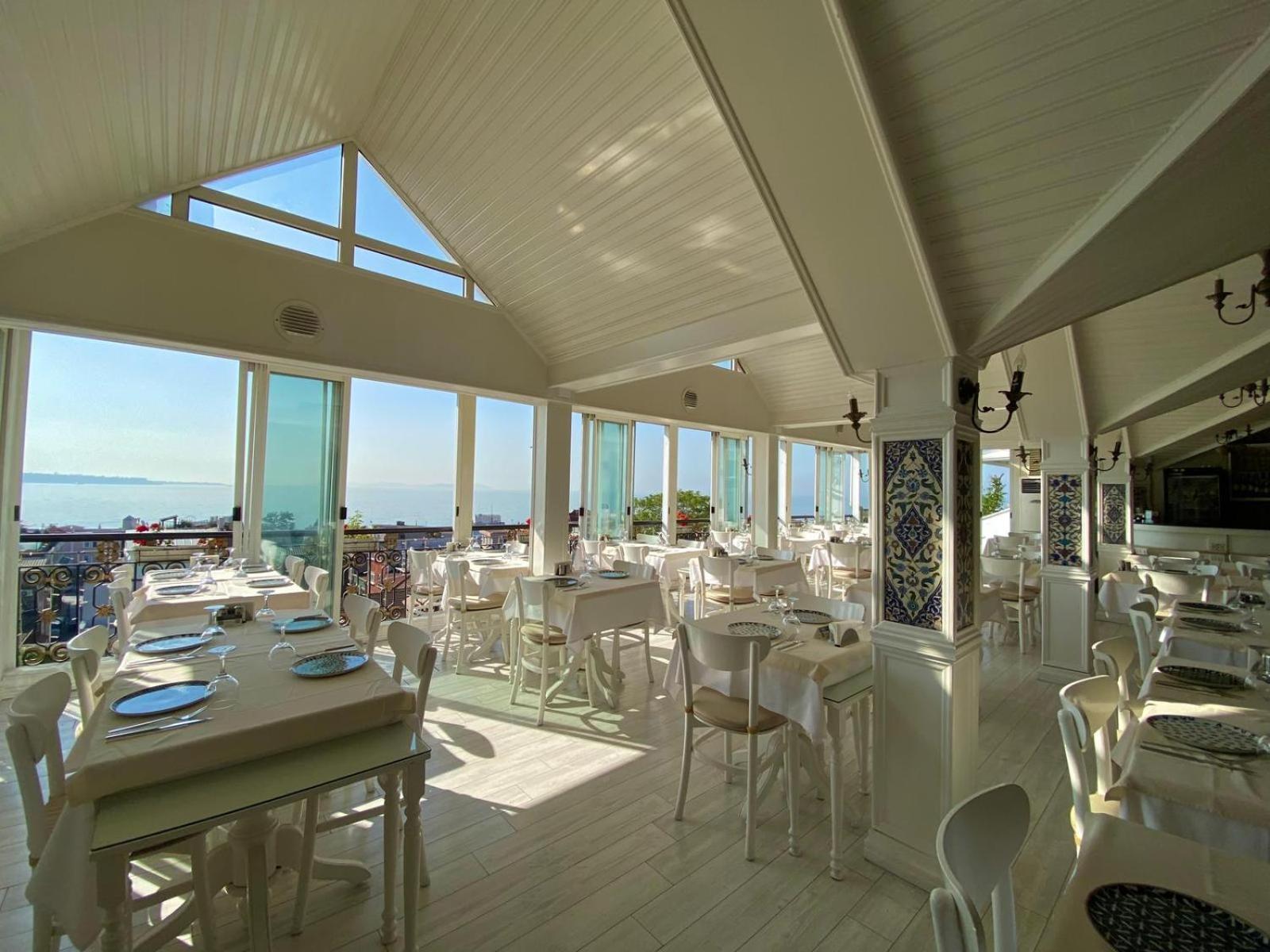 Avicenna Sultanahmet 4*