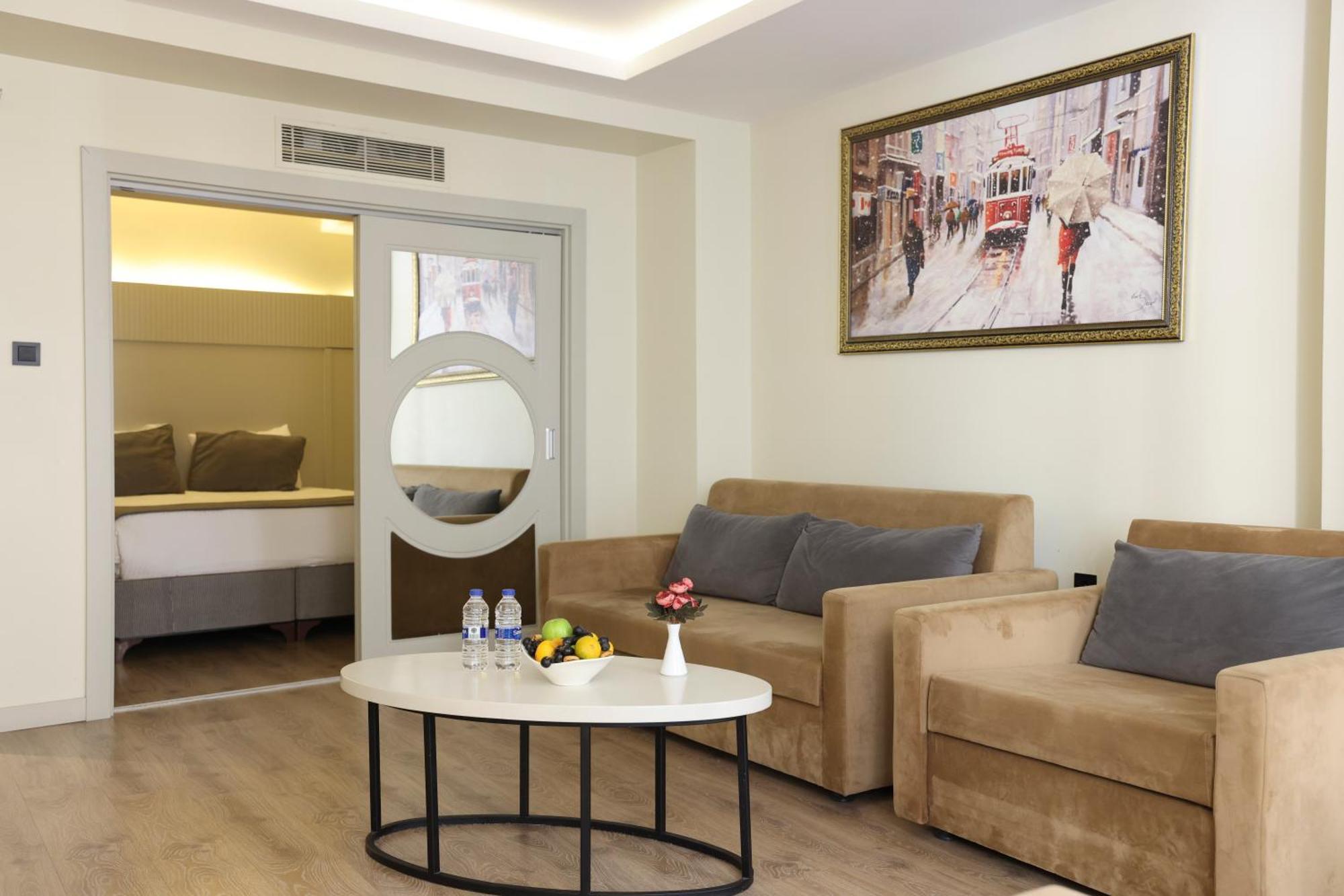 Hotel Suiteness Taksim 4*