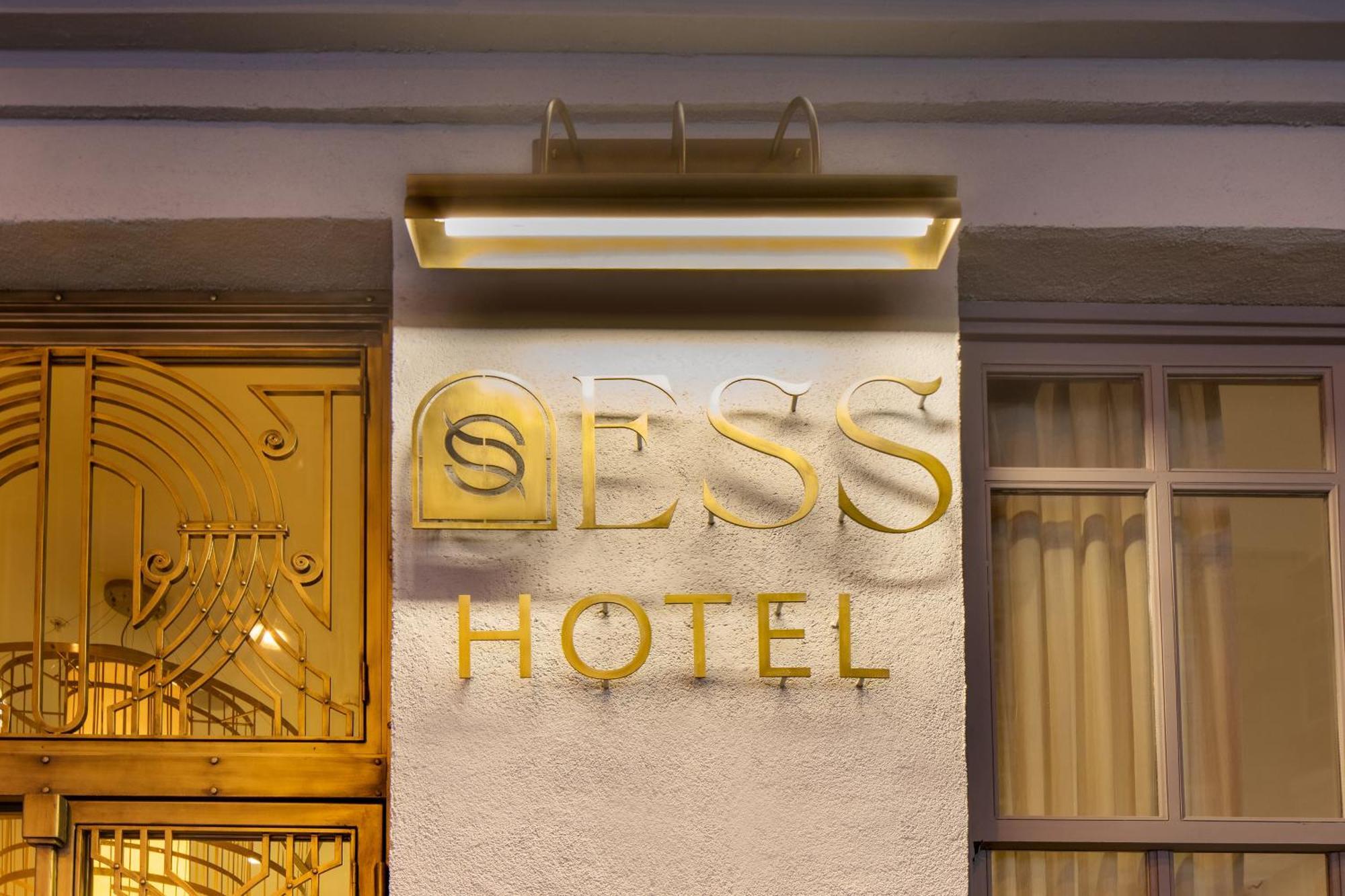 Hotel Ess *