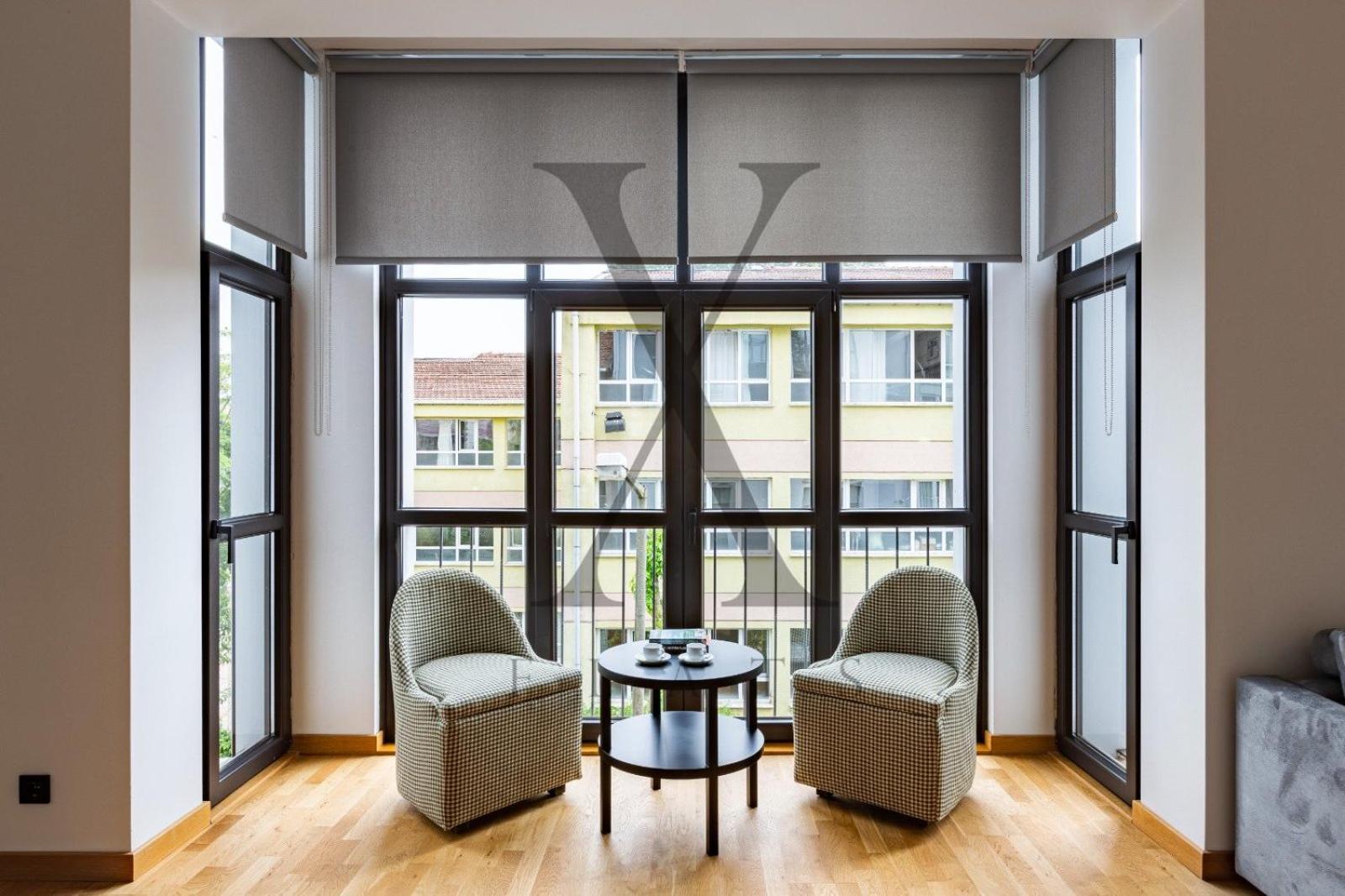 X Flats Kaiser Apartment