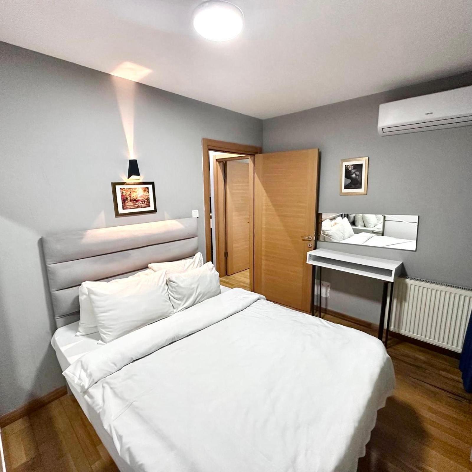 Elysium Taksim Apartment