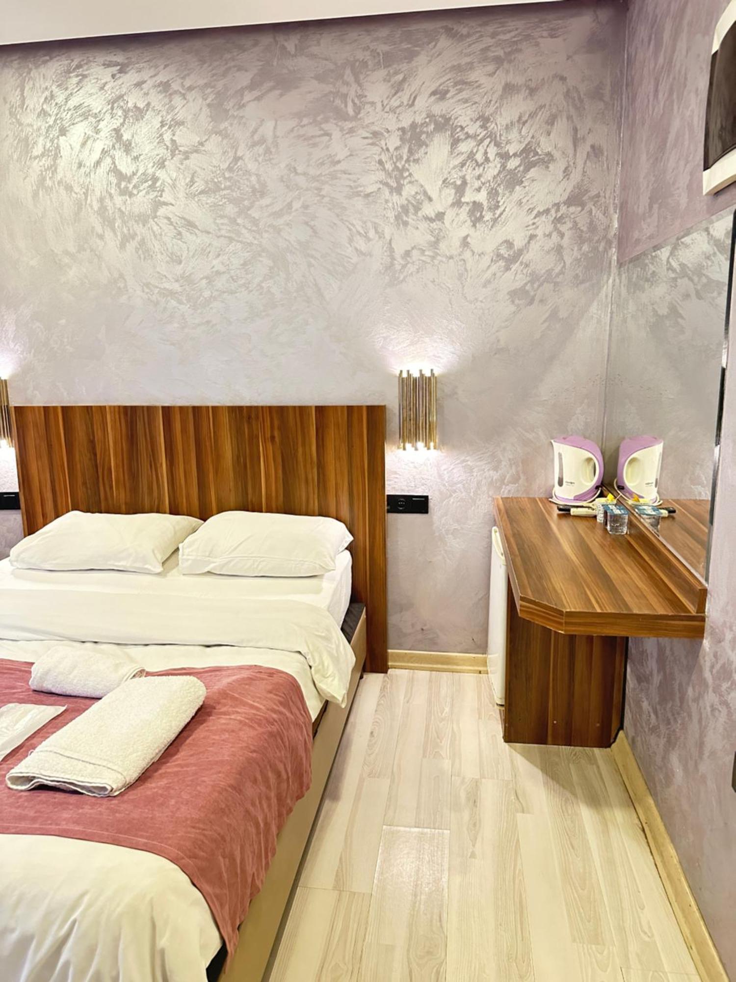Taxim Alyon Istanbul