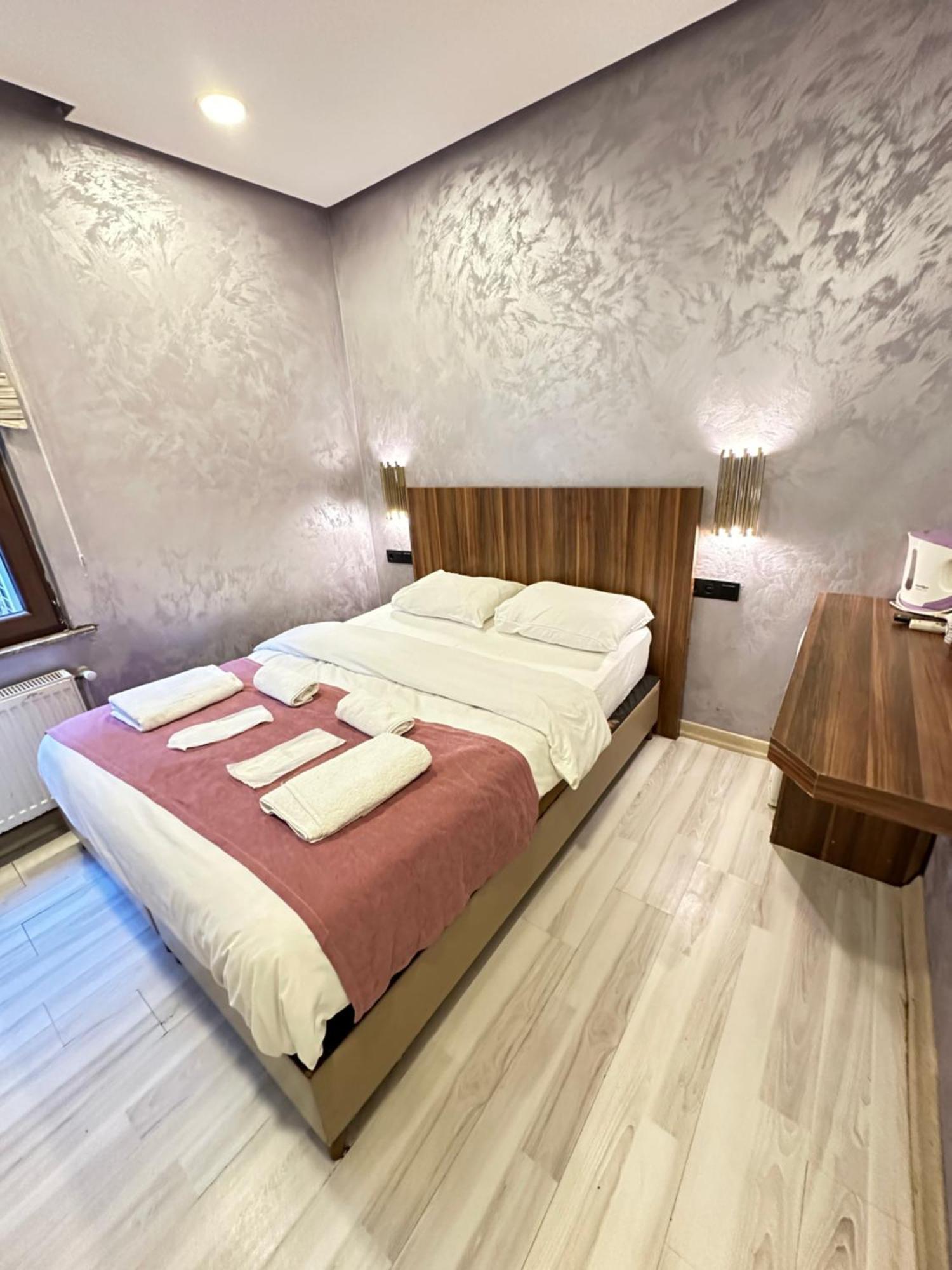 Taxim Alyon Istanbul