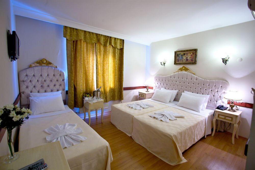 Otel Adora Cafe & Restaurant 3*