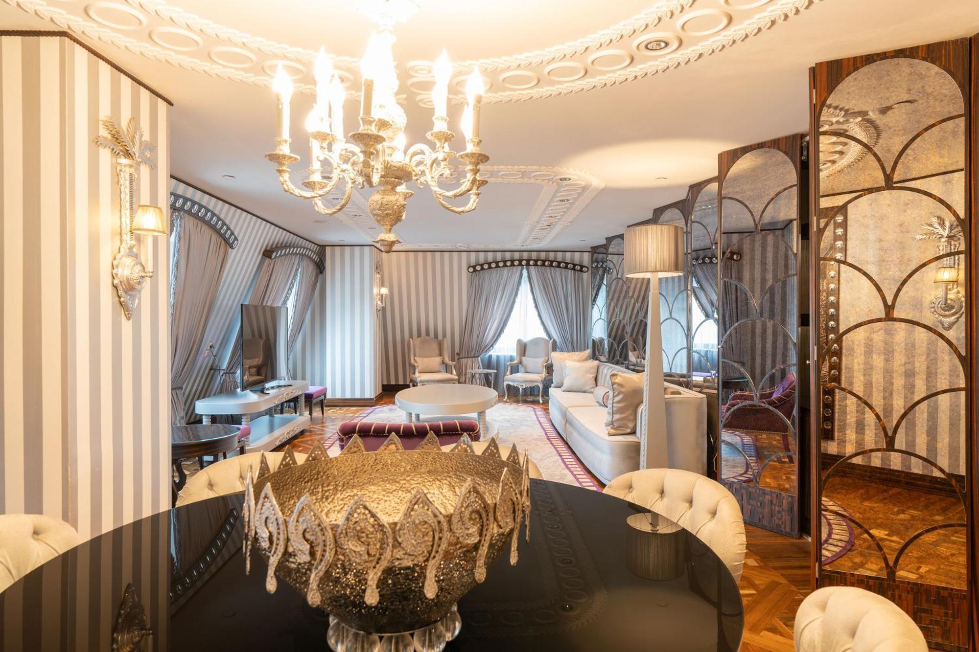 Otel Wyndham Grand Kalamış Marina