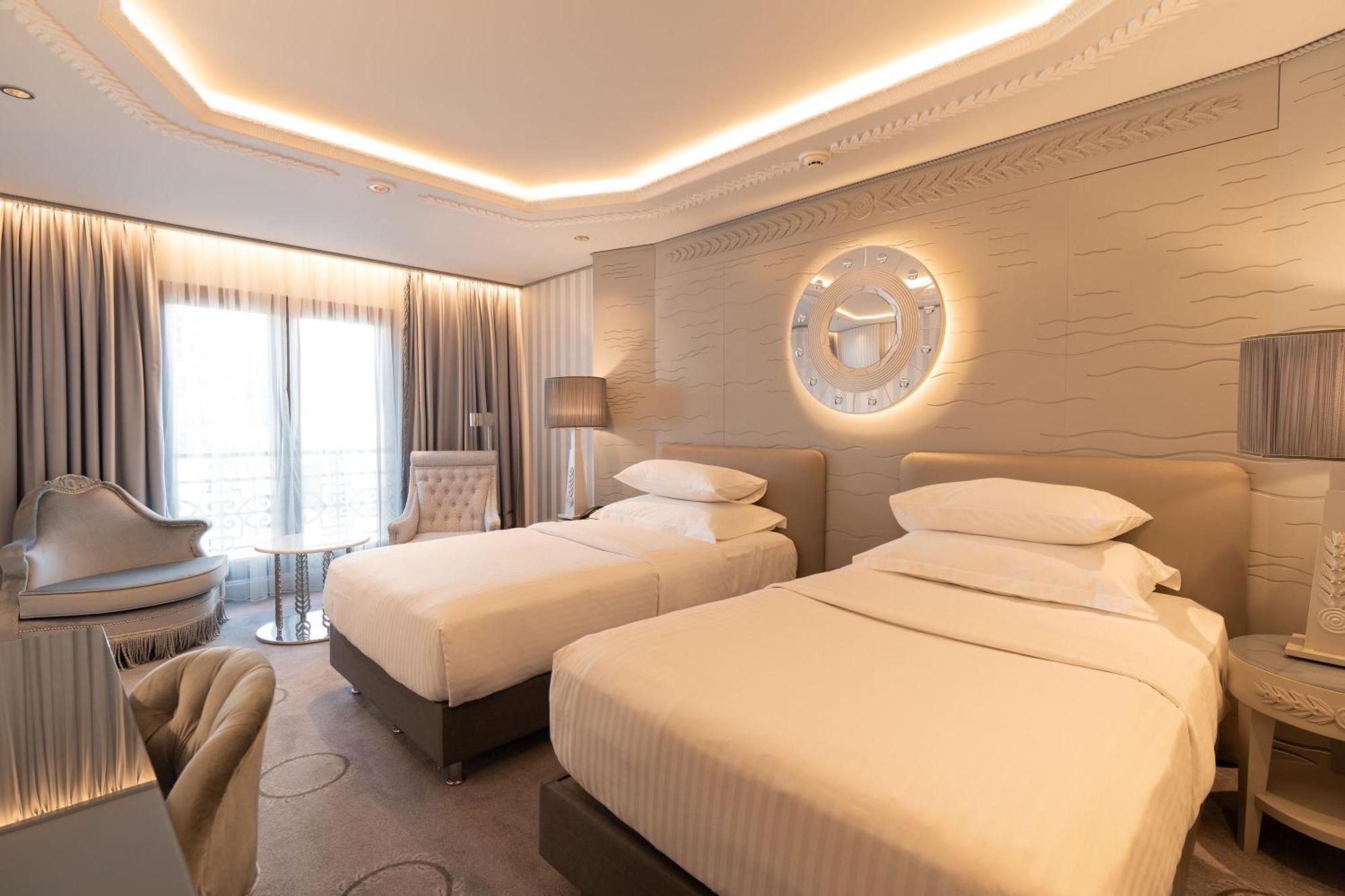 Wyndham Grand Kalamış Marina 5*