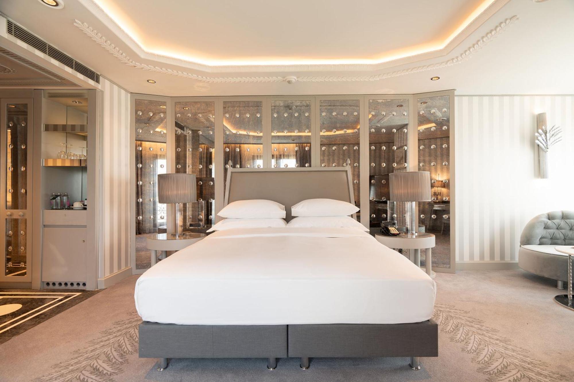 Wyndham Grand Kalamış Marina 5* İstanbul