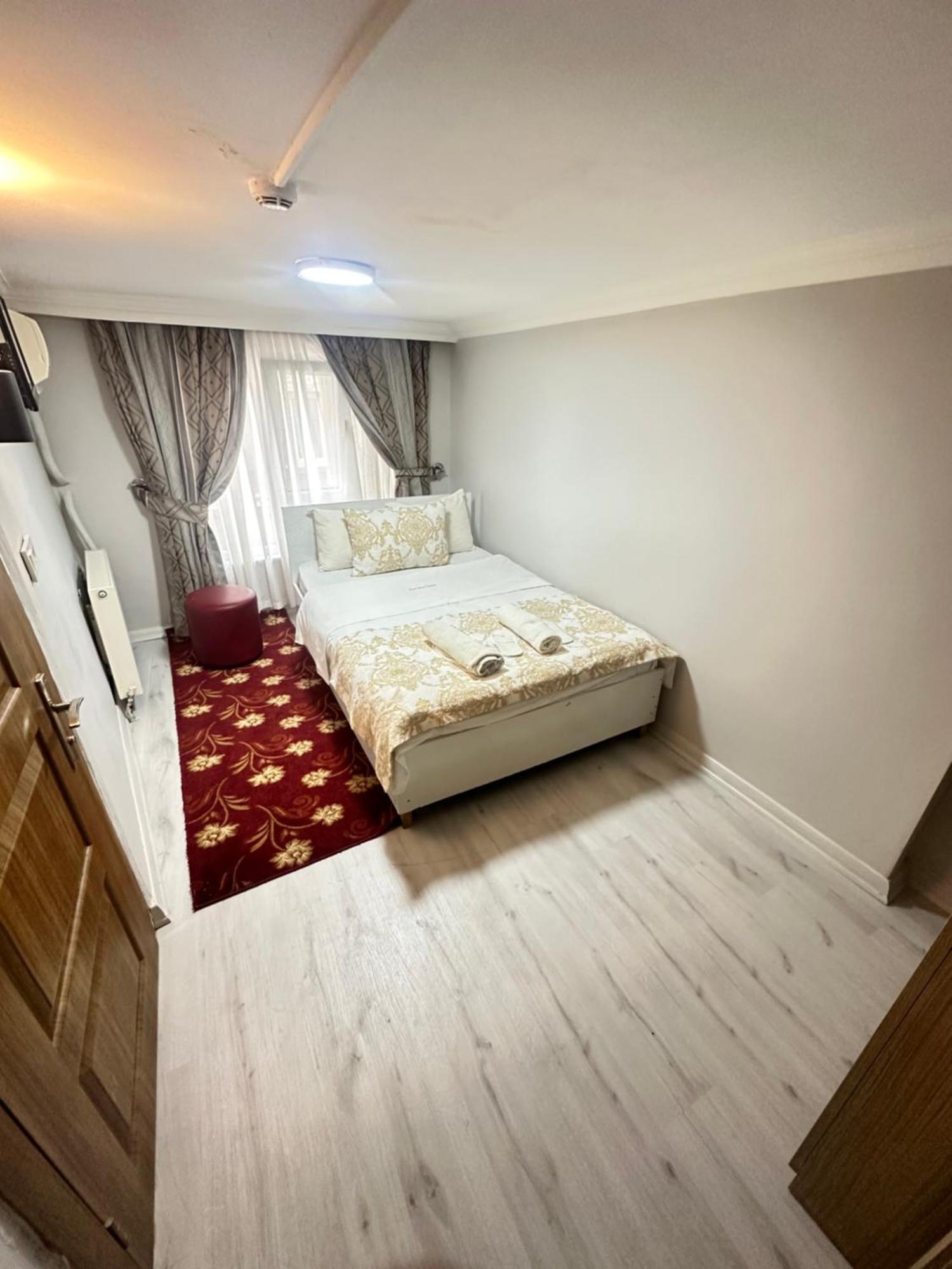 Amore Hotel Istanbul 3*