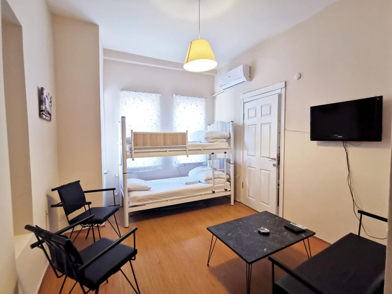 Aparthotel La Casa De *