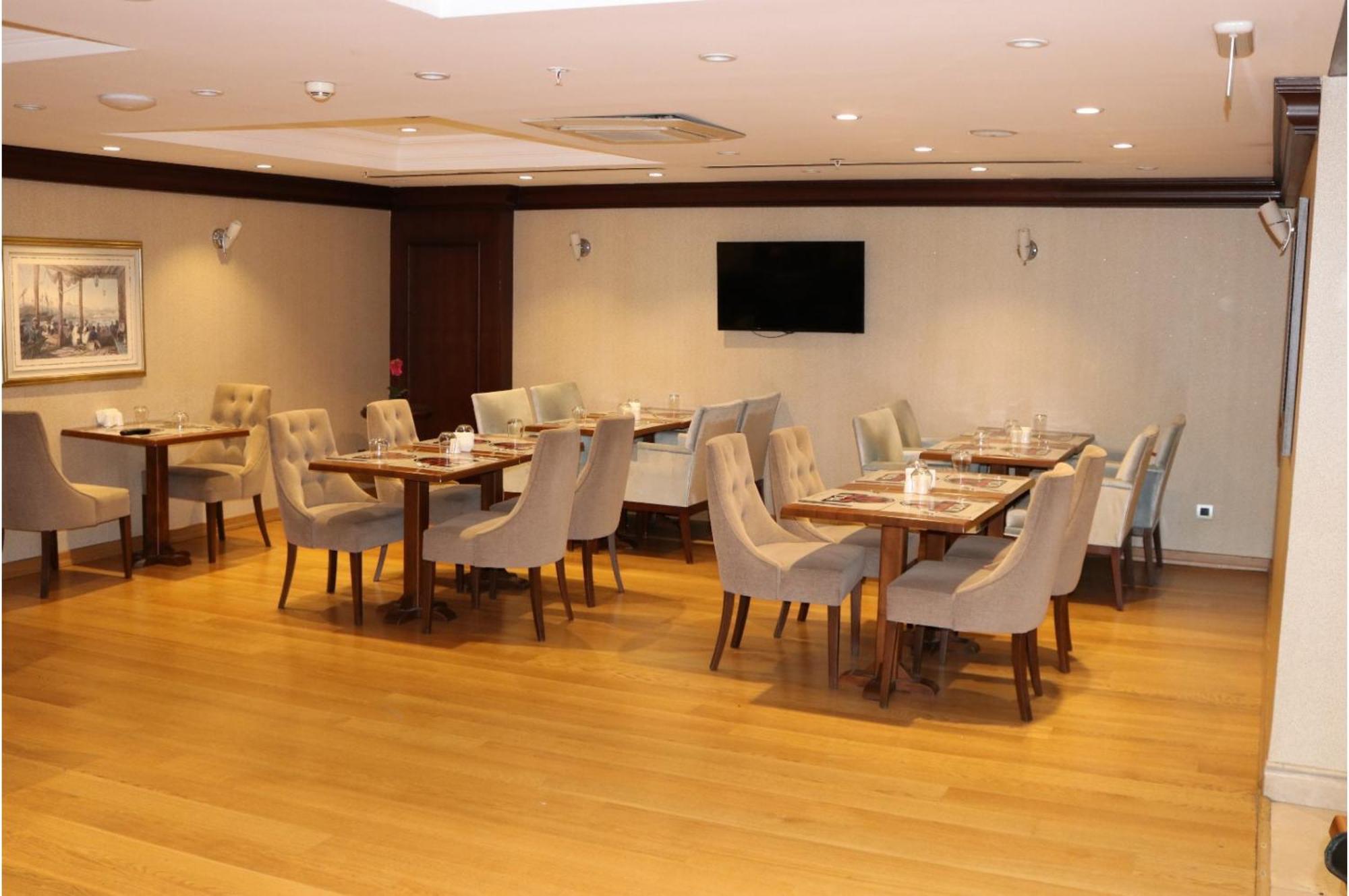 Crestium Taksim Prive &