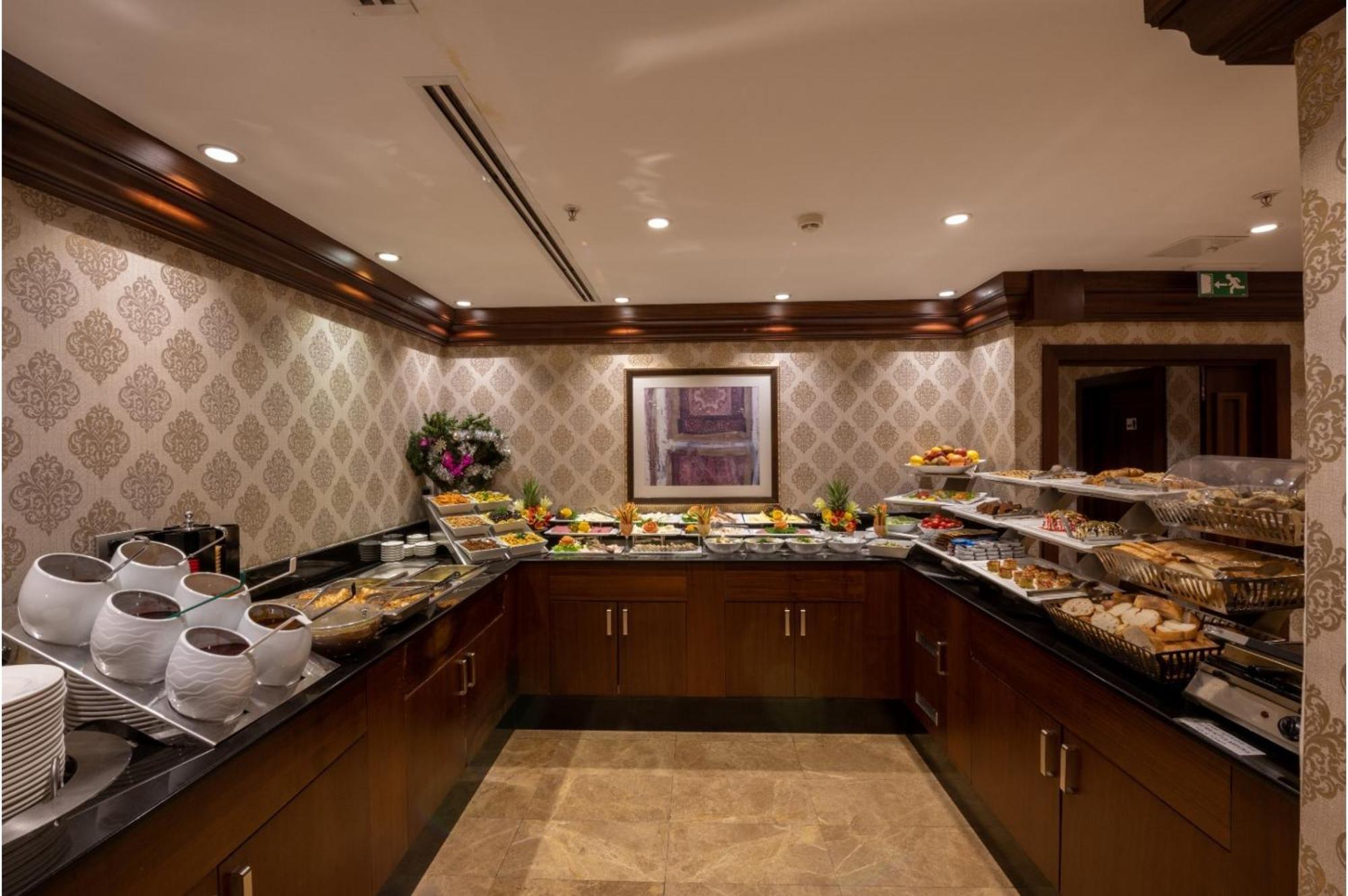 Crestium Taksim Prive & Hotel